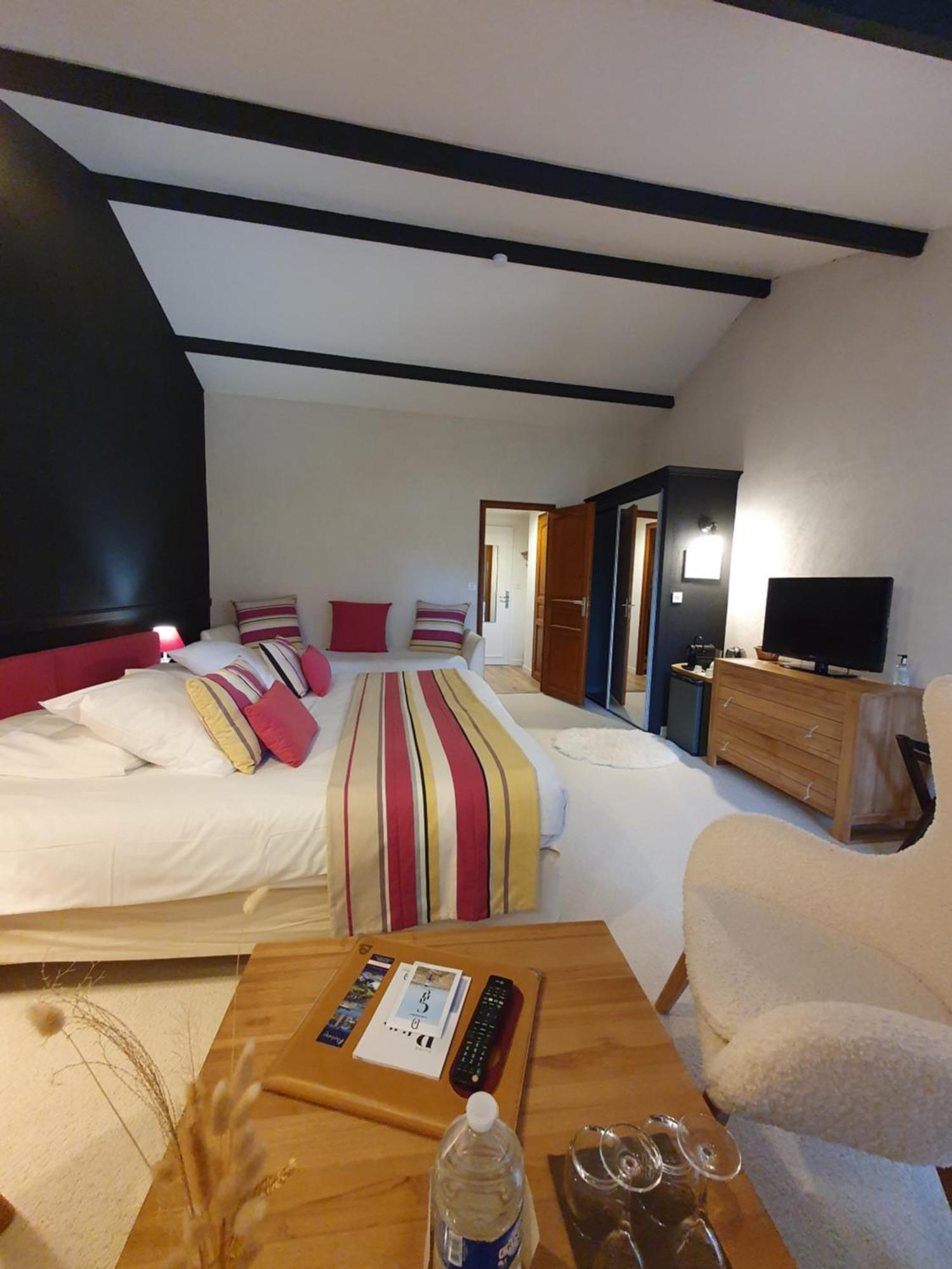 Deluxe Triple Room