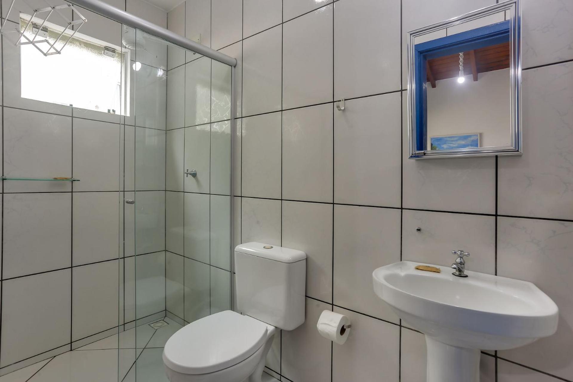 Twin Room,1543293664:JPEG