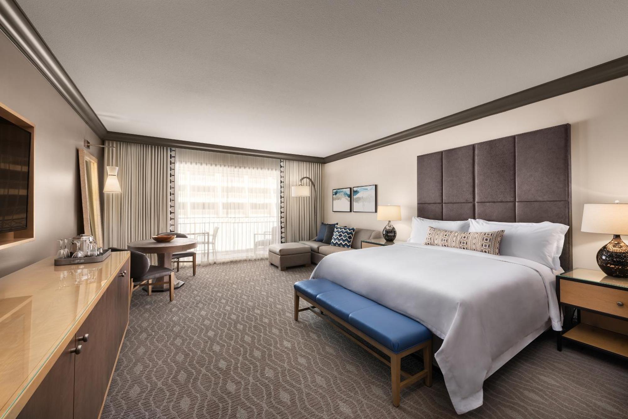 Superior Guest room 1 King Resort view