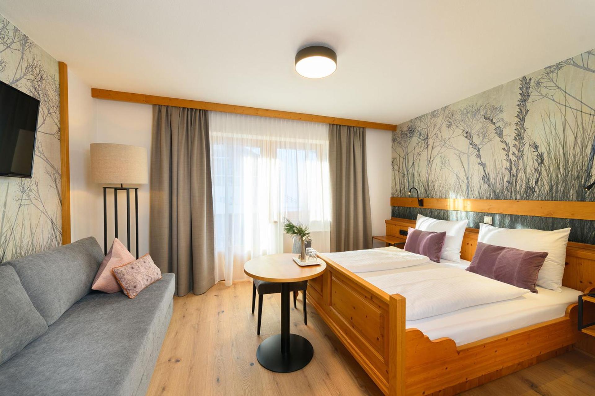 Double or Twin Room Balcony