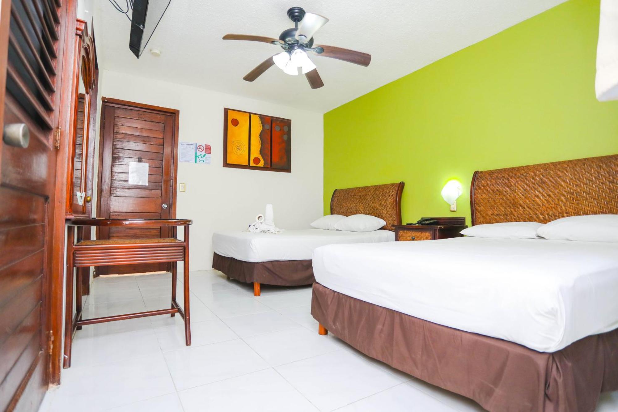 Double Room with Two Double Beds,1543493908:JPEG