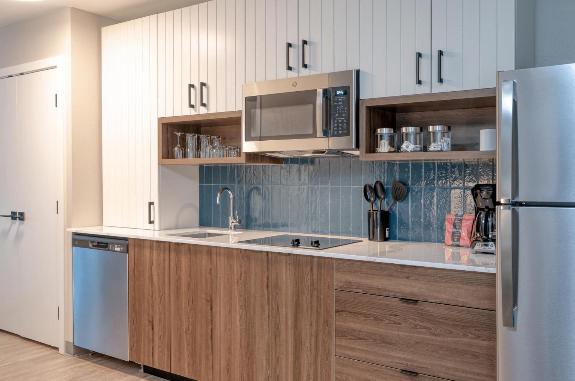 One-Bedroom Suite
