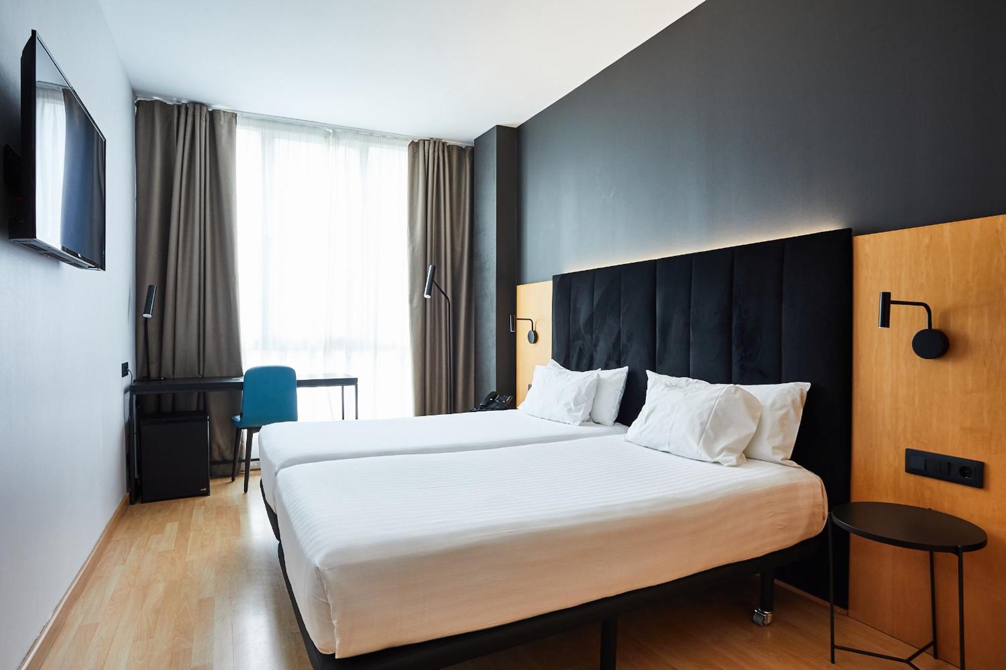 Standard Twin Room,1689821430:JPEG