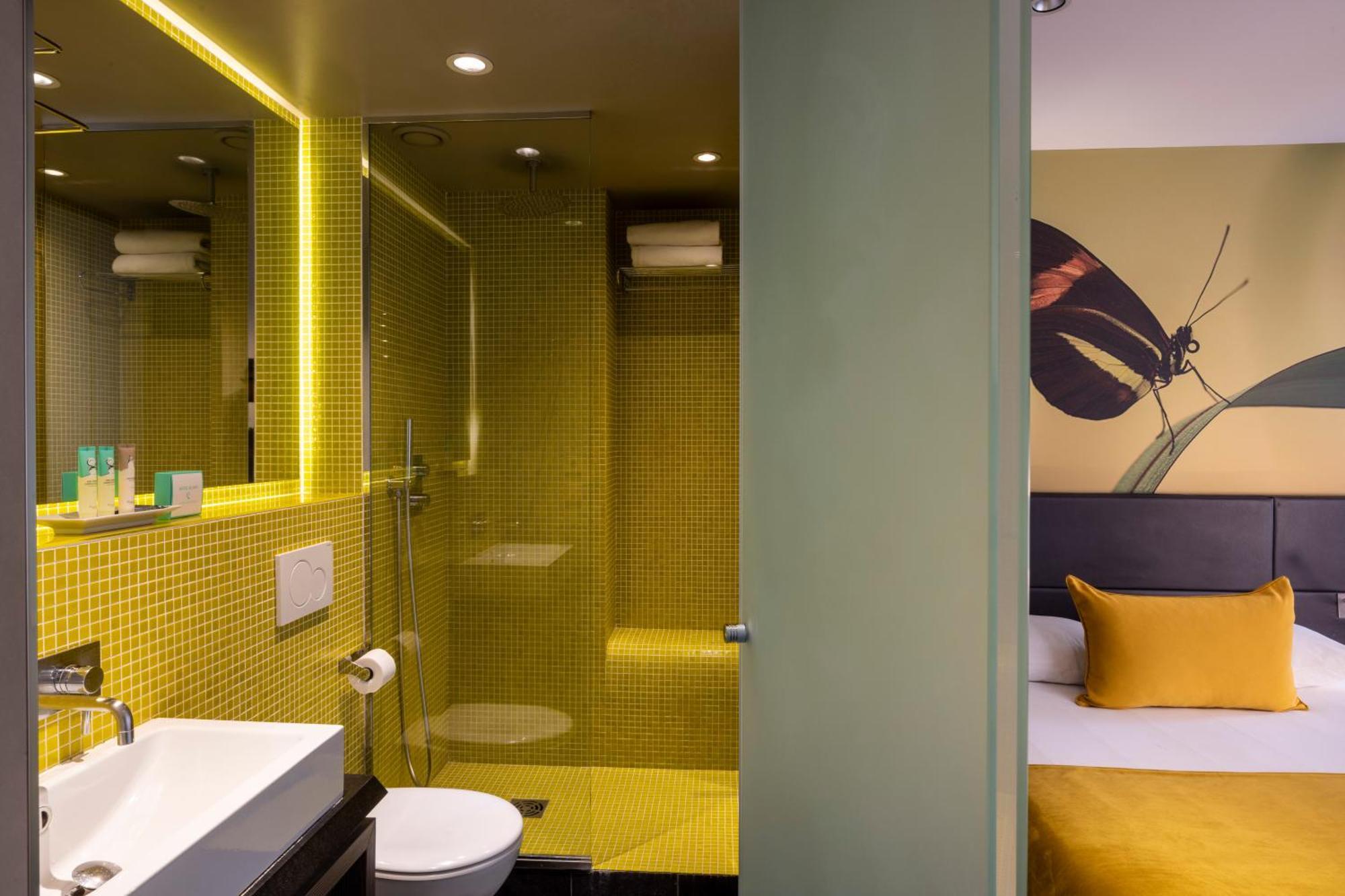 Quarto Duplo