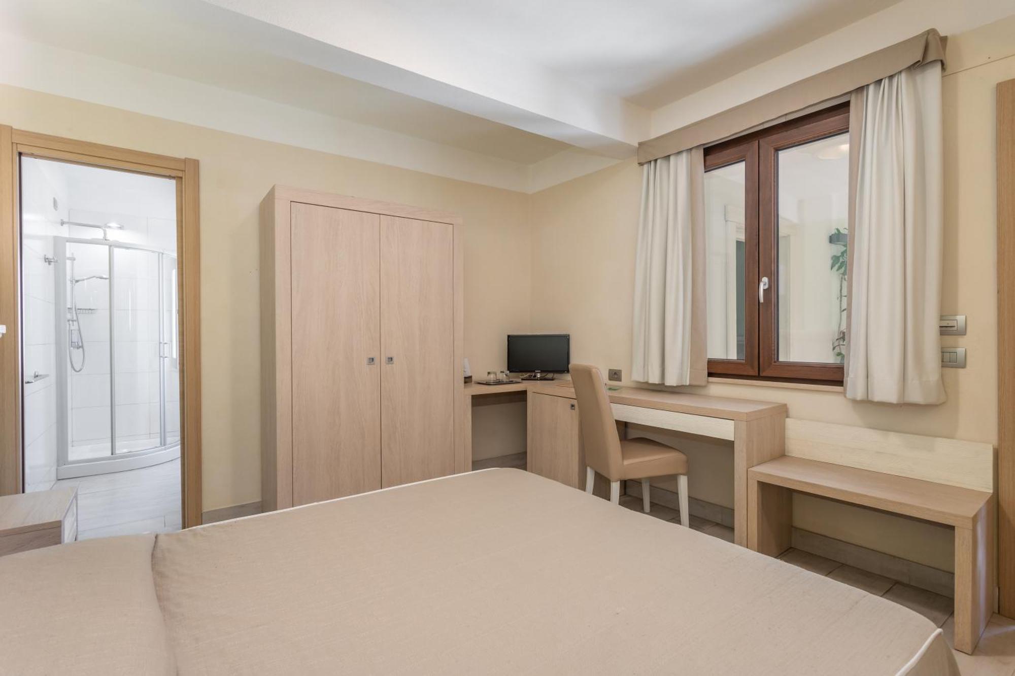 Superior Double Balcony
