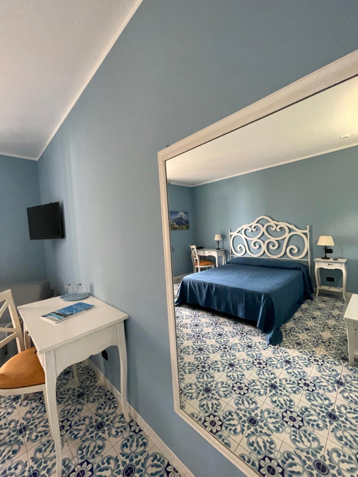 Deluxe Double Room Sea View