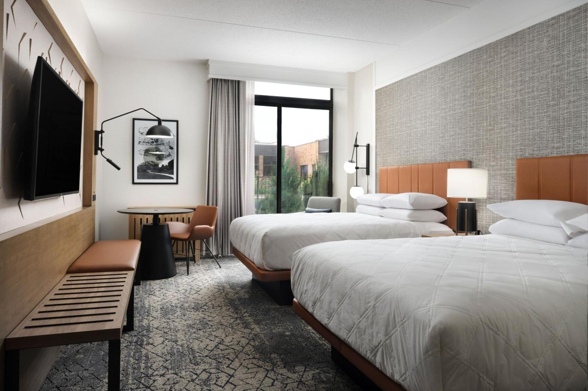 Deluxe Queen Room Two Queen Beds Courtyard View