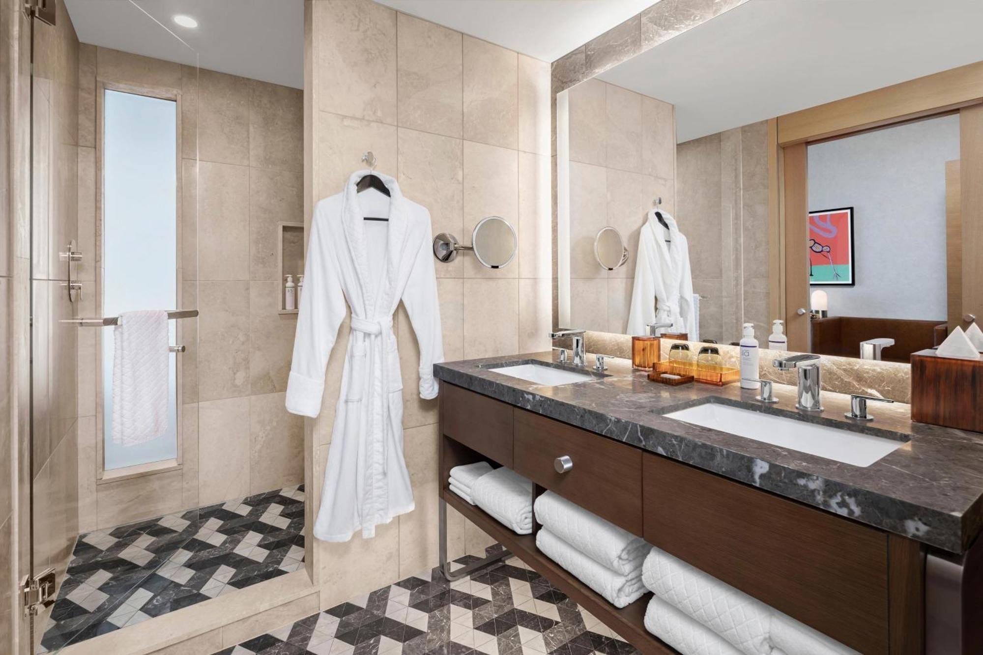 Executive King Room High Floor,1543778626:JPEG