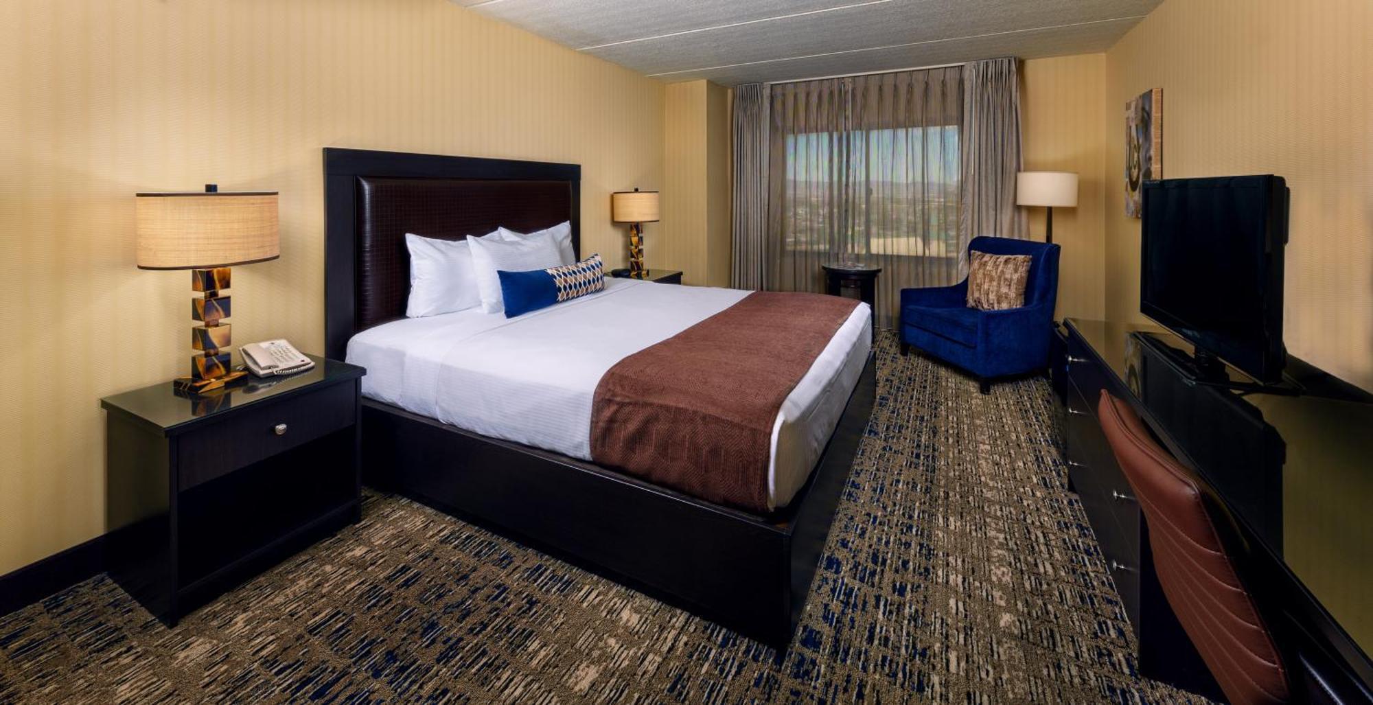 Deluxe Room Bed Type Assigned at Check
