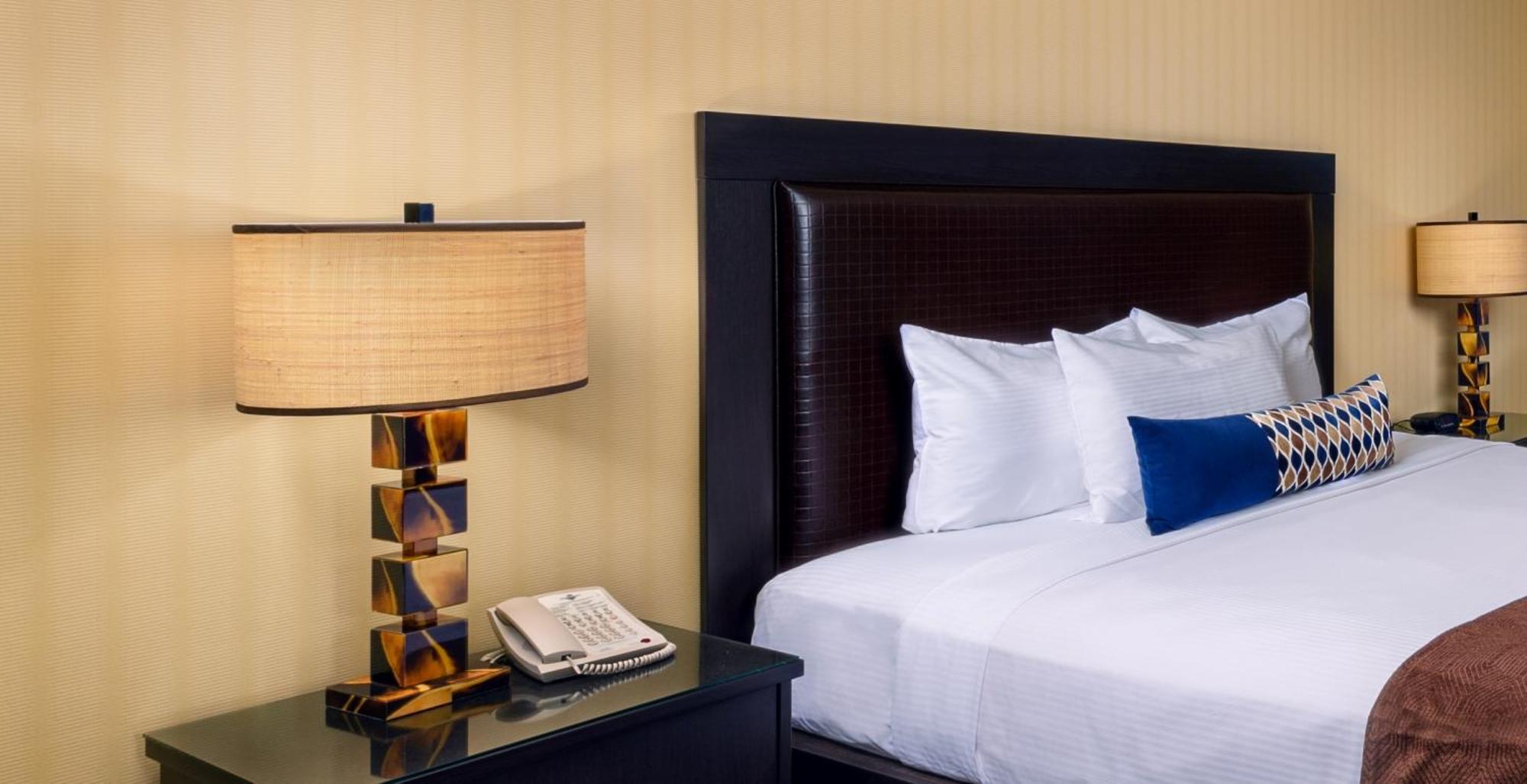 Deluxe Room Bed Type Assigned at Check