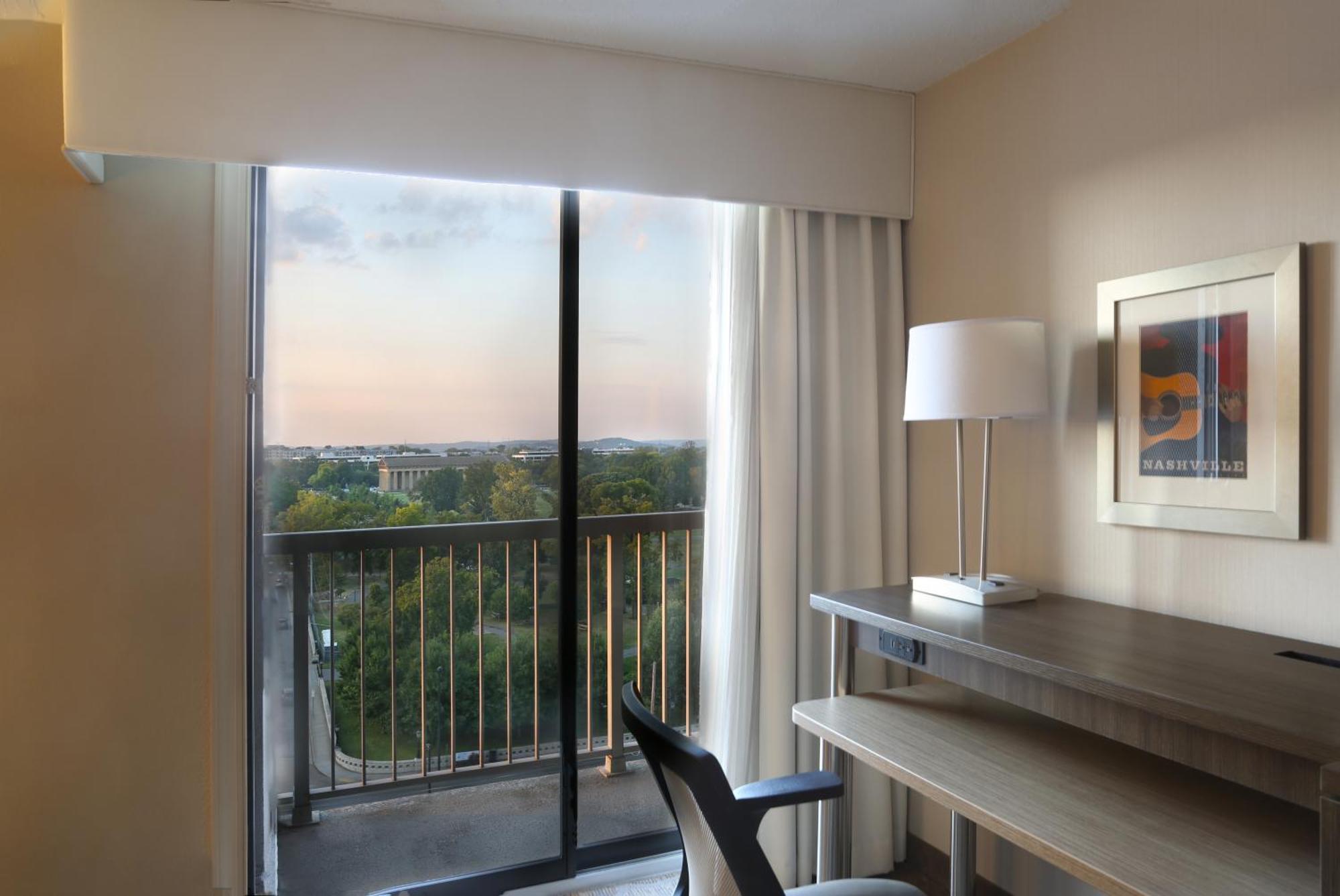 Queen Room with Two Queen Beds Park View