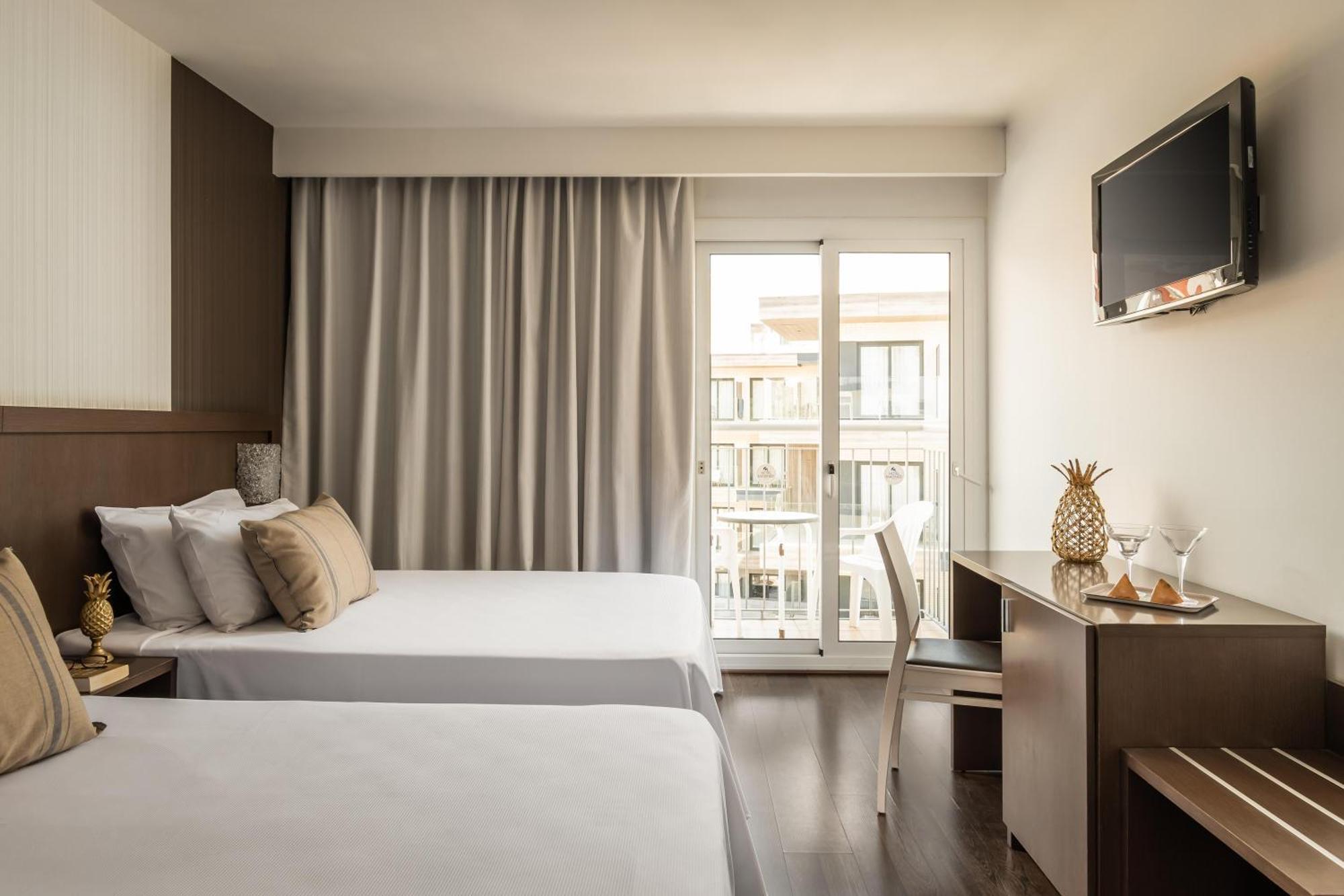 Triple Room (3 Adults),1544096299:JPEG