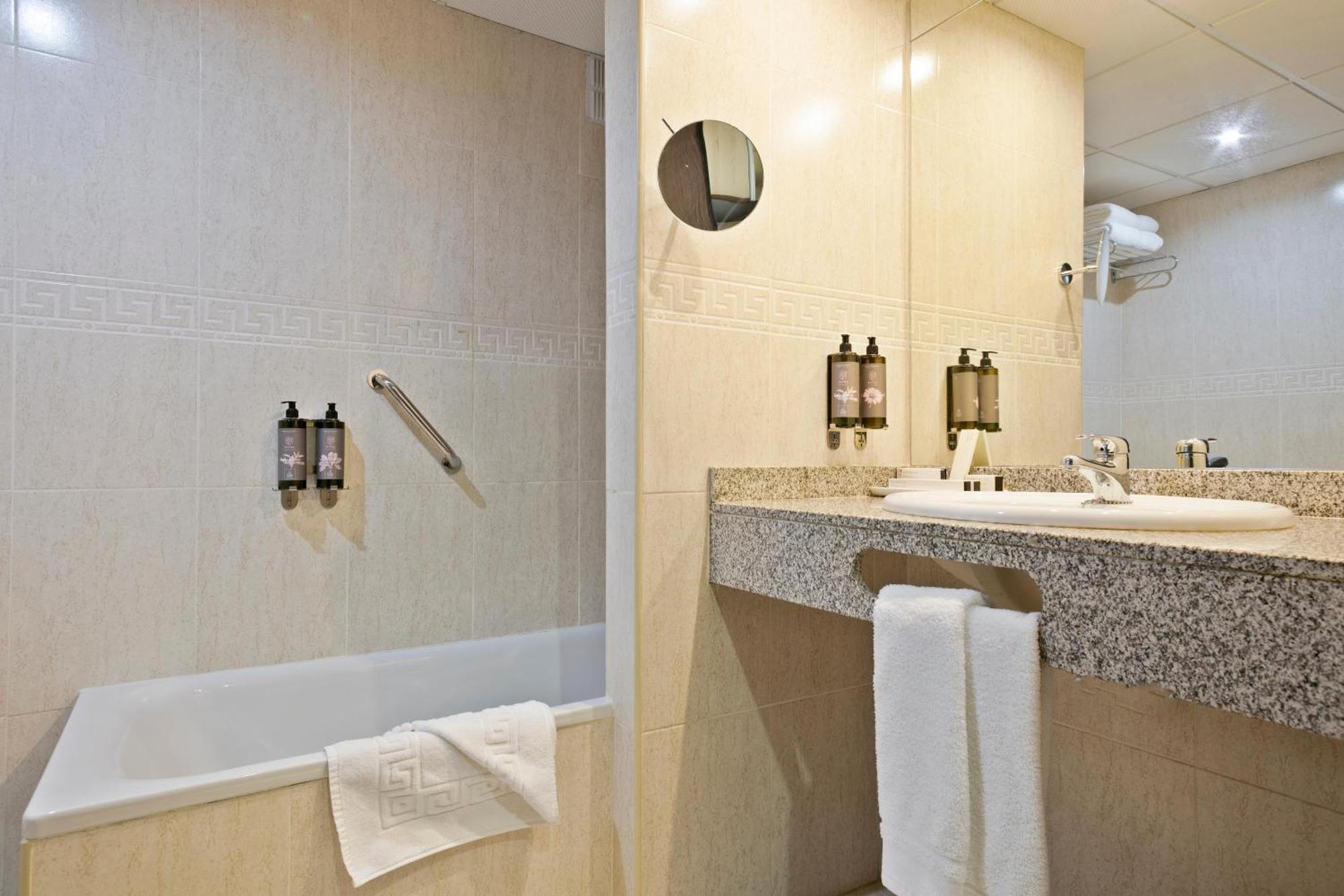 Exterior Double Room 1 or