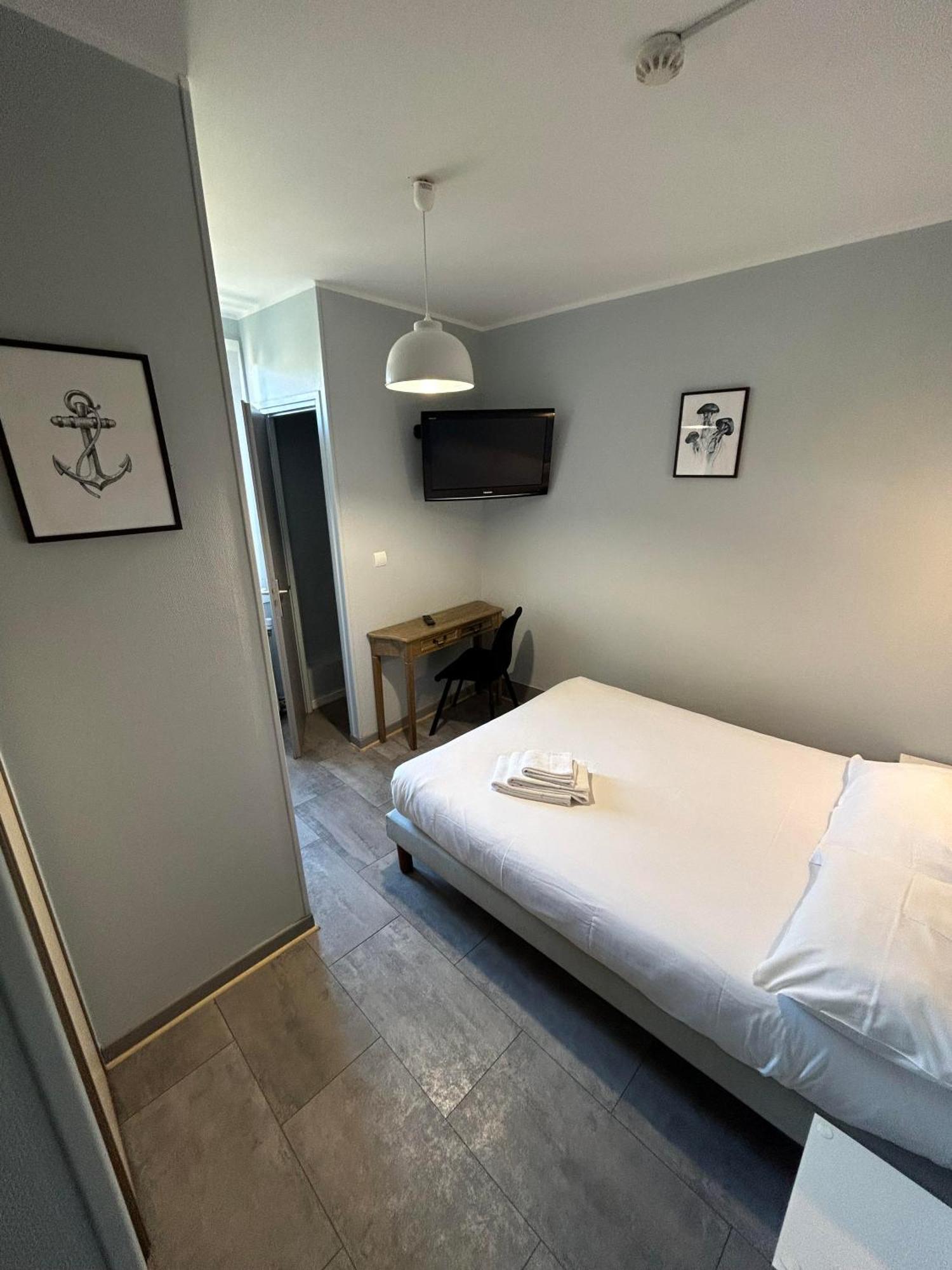 Small Double Room