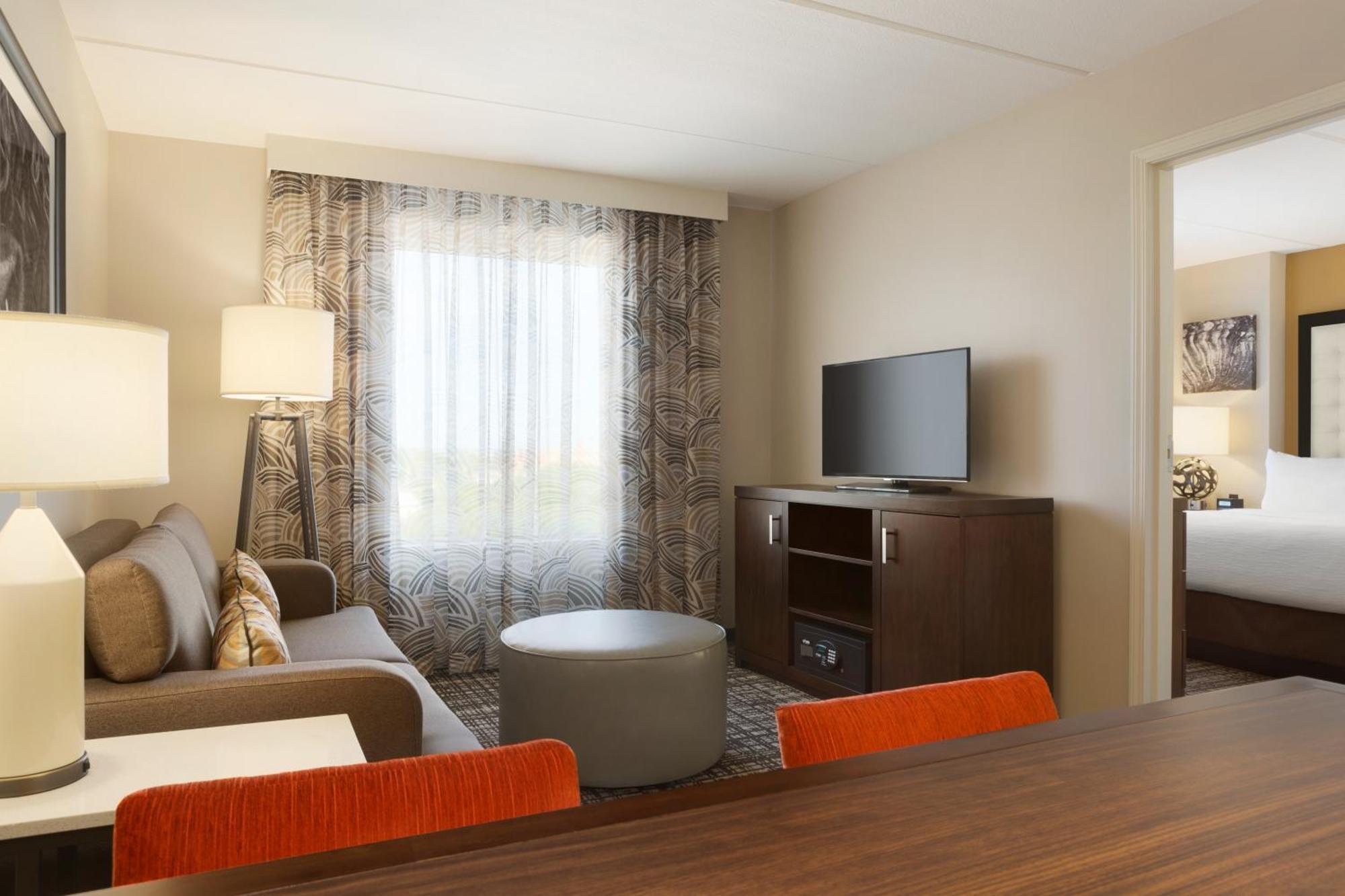 Premium King Suite