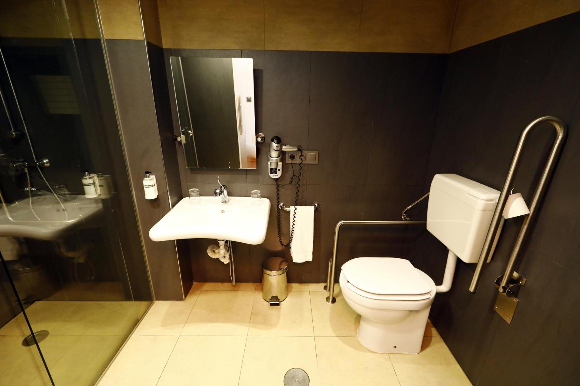 Double Room Disability Access