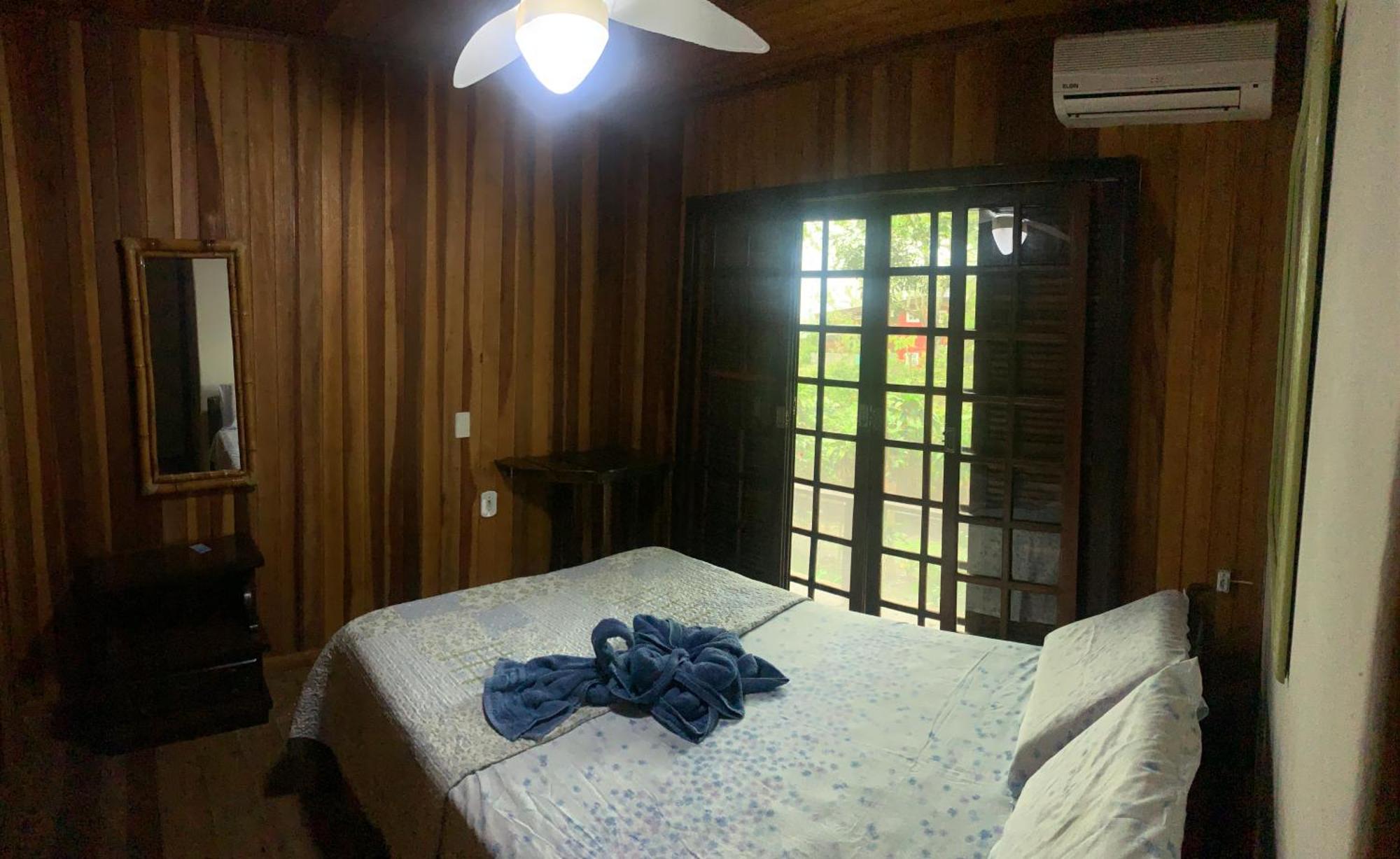Quarto Duplo