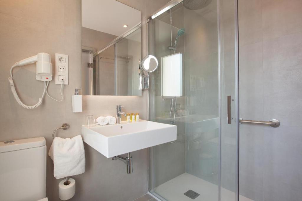 Interior Double Room