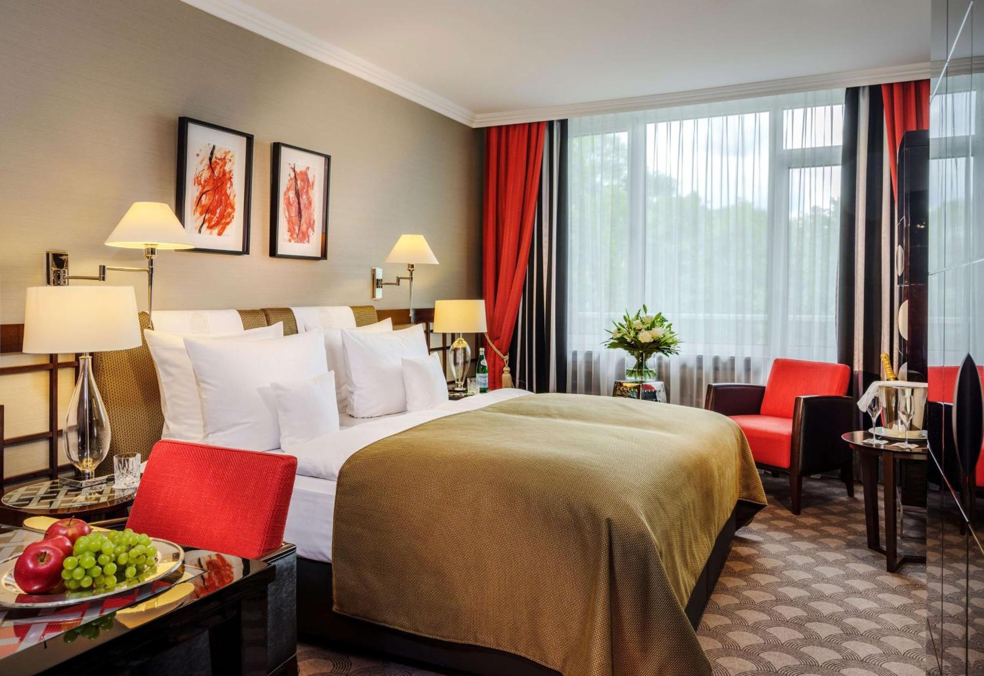 Executive Room