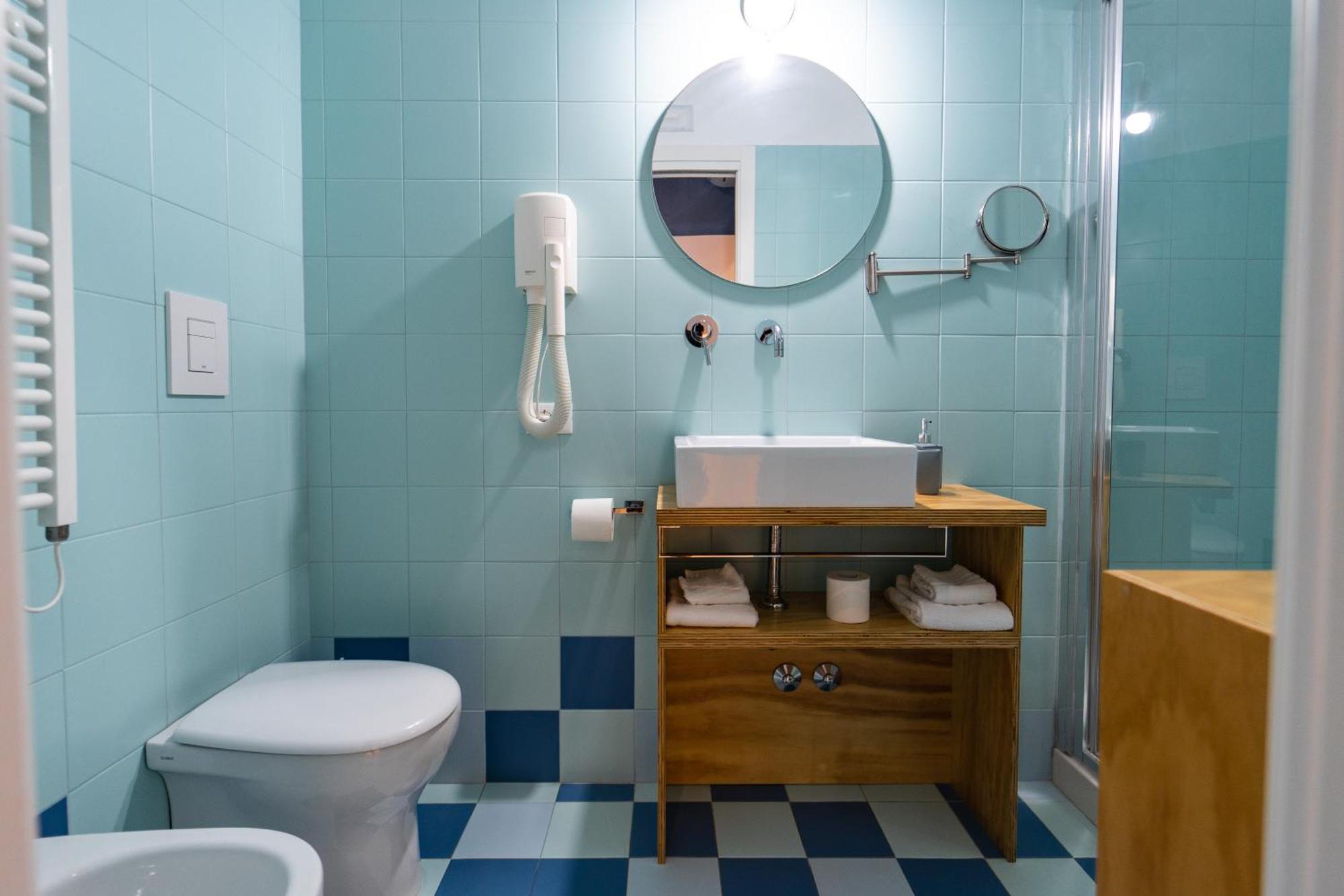 Double Room Private Bathroom