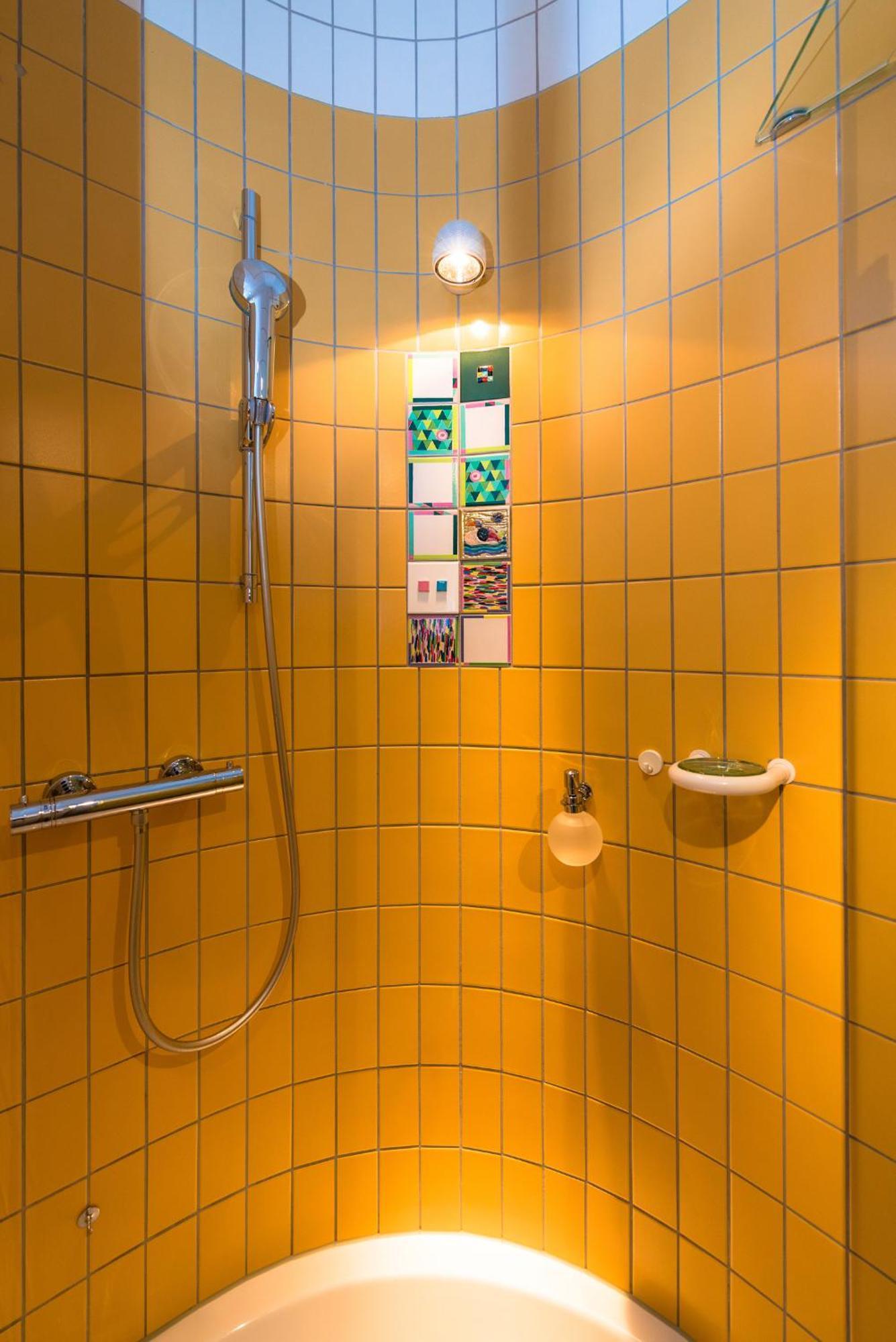 Small Single Room