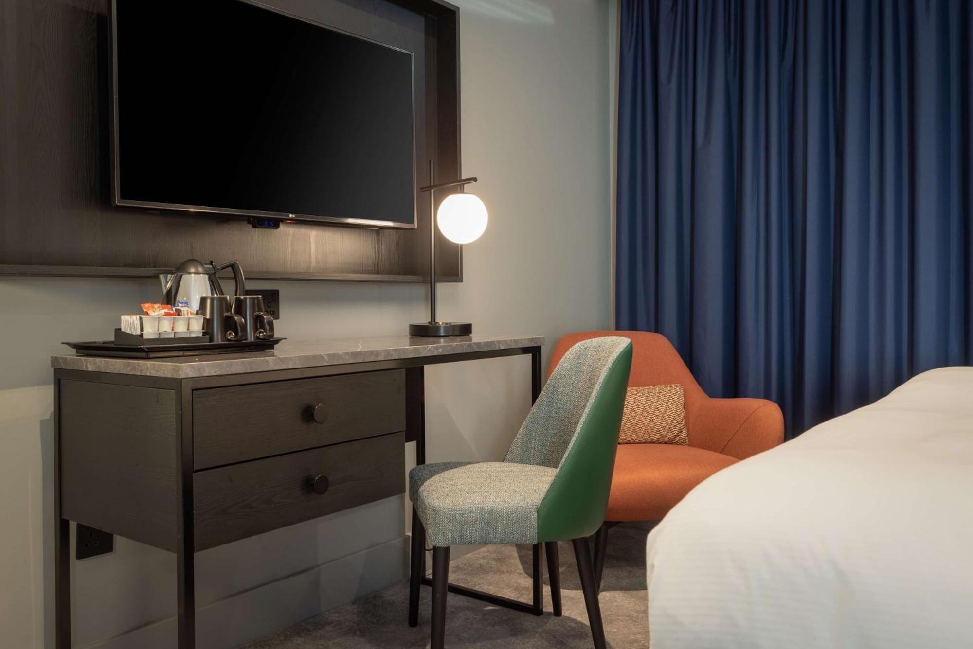One-Bedroom King Suite with Sea View,1544826454:JPEG