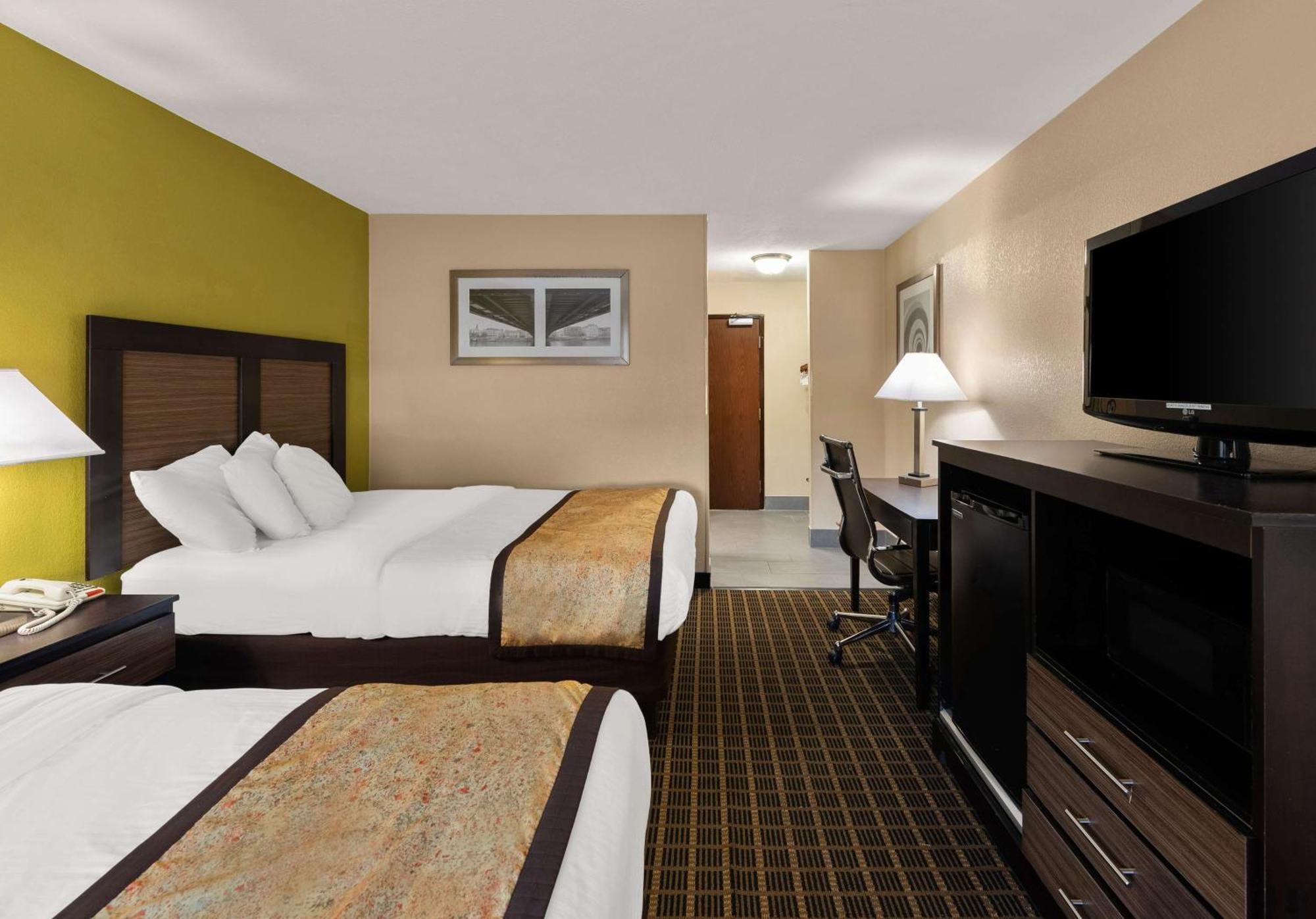 Double Room Two Double Beds Non-Smoking