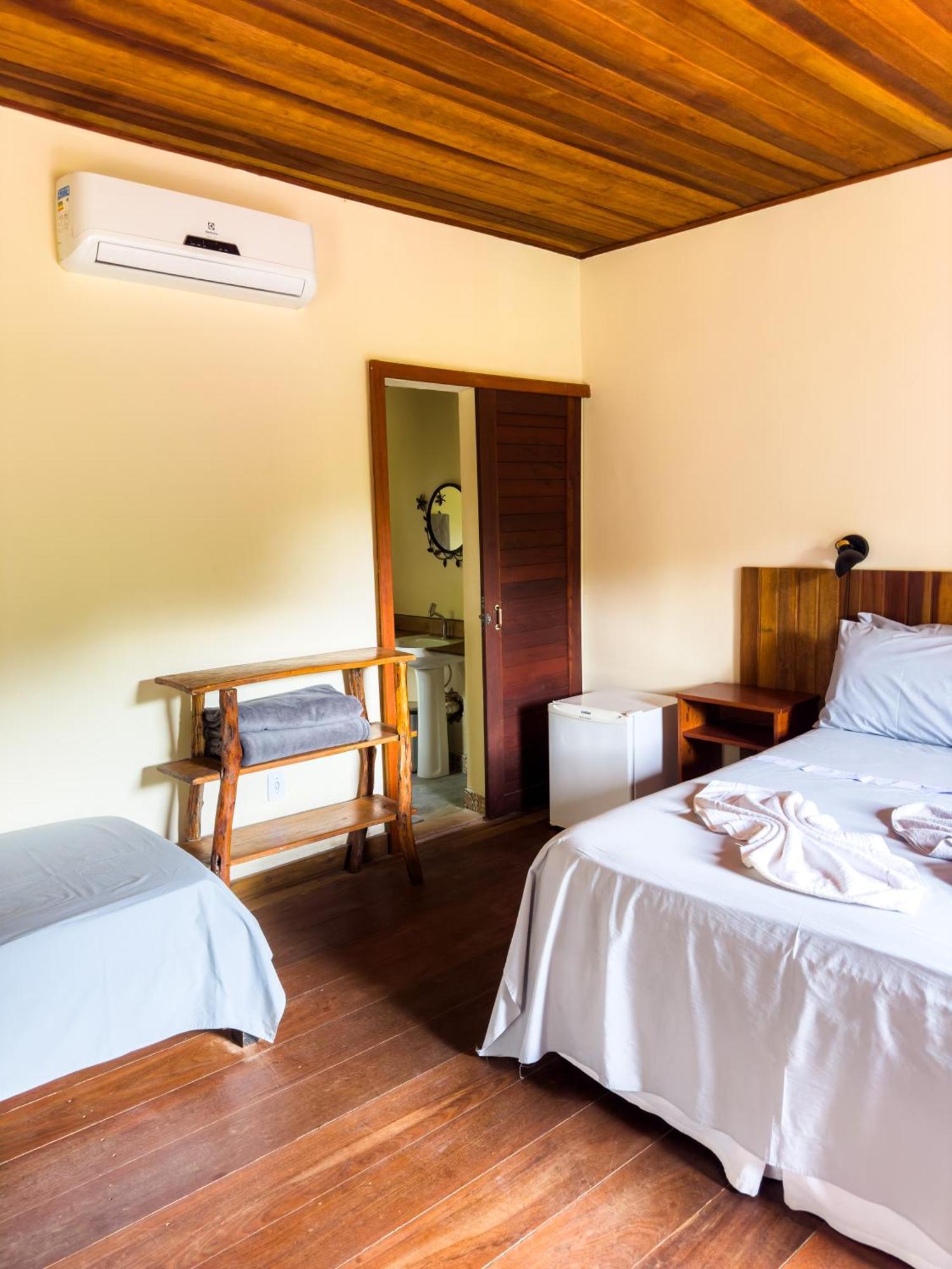 Quarto Família (4 Adultos)