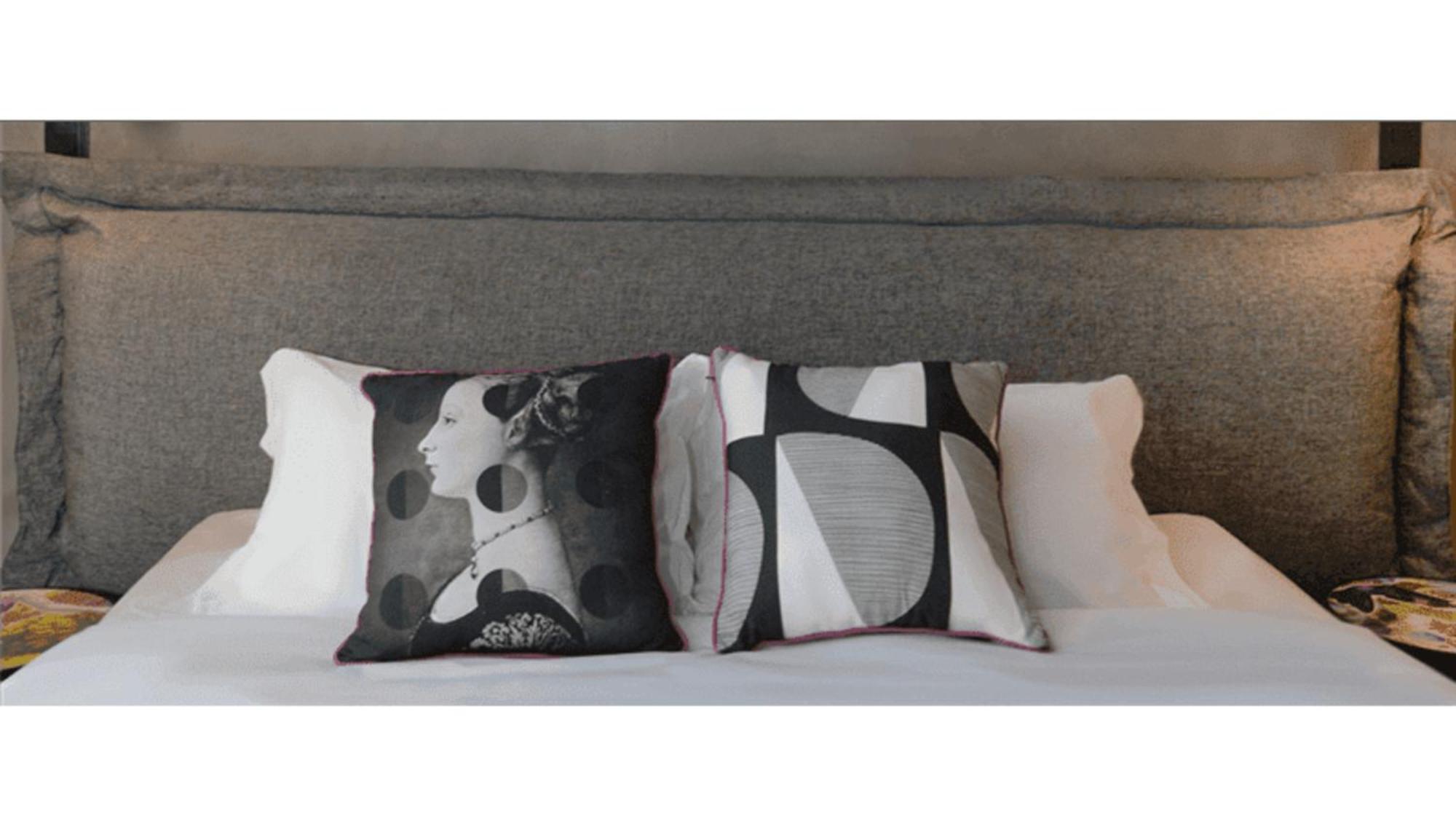Quarto Standard PCD Cama de Casal