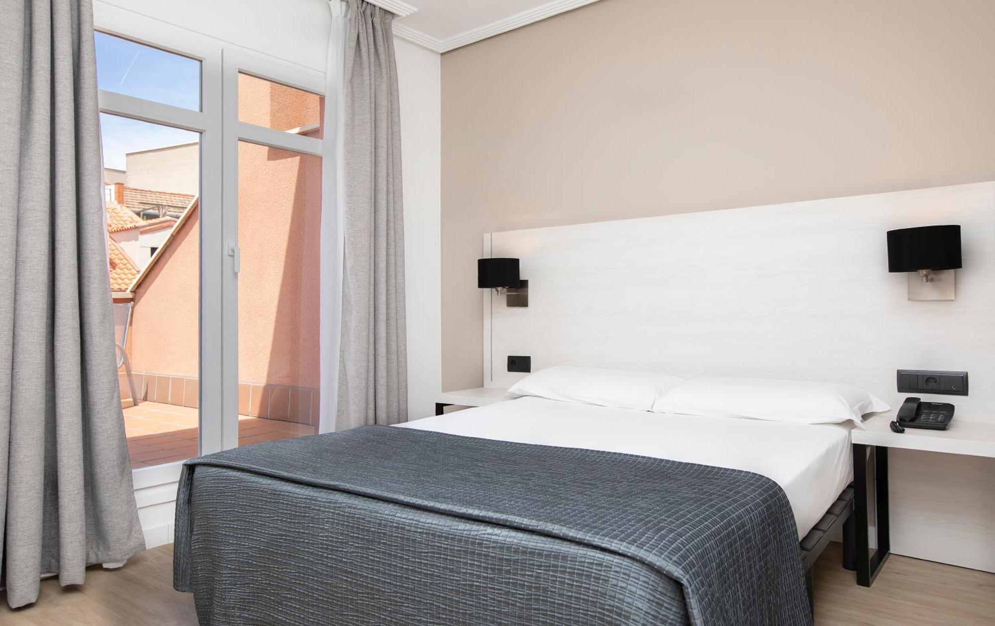 Double or Twin Room Terrace