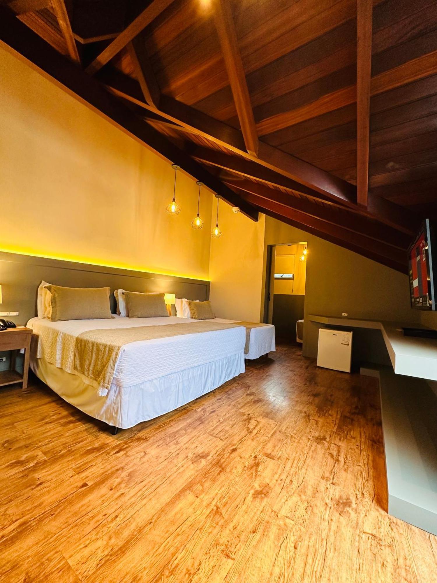 Luxury Quadruple Room