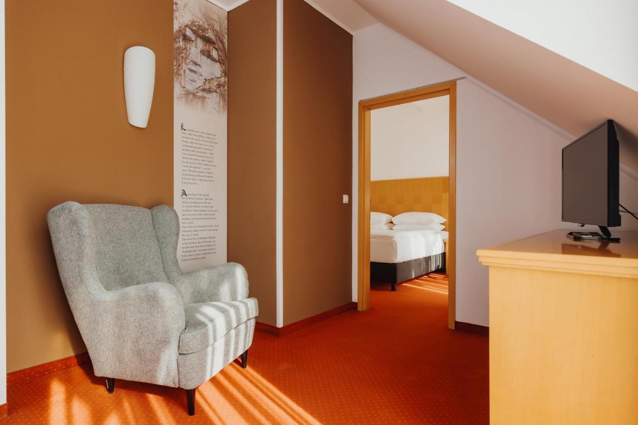 King Suite