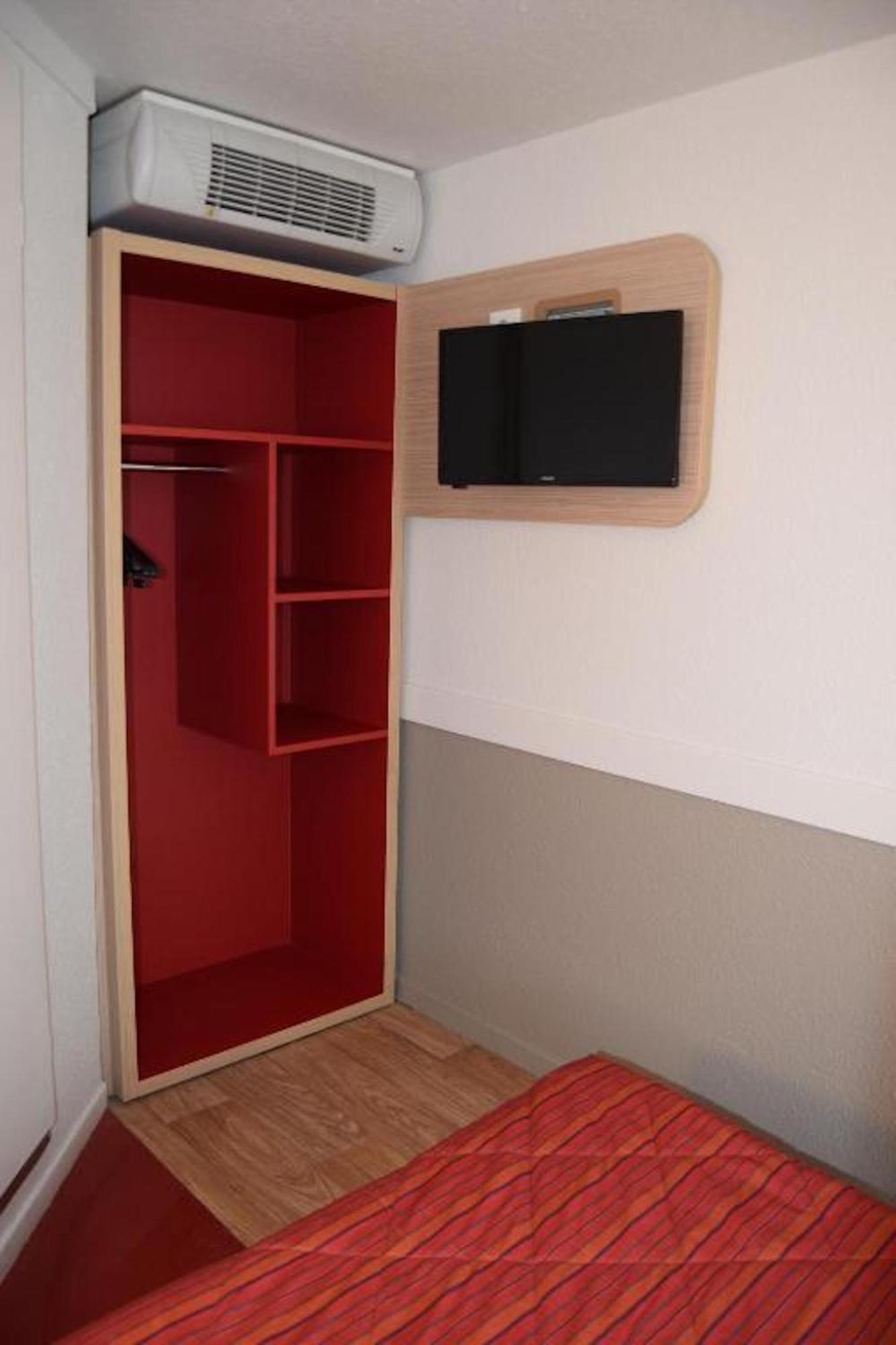 Triple Room 1 Double Bed 1 Single Bed