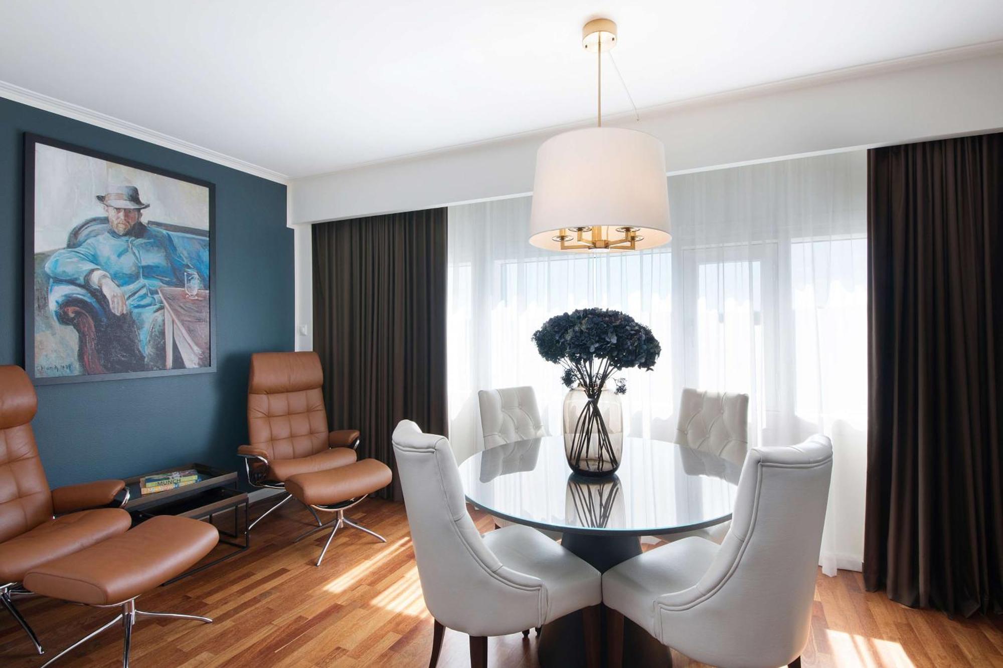 Suite with Panoramic Fjord View