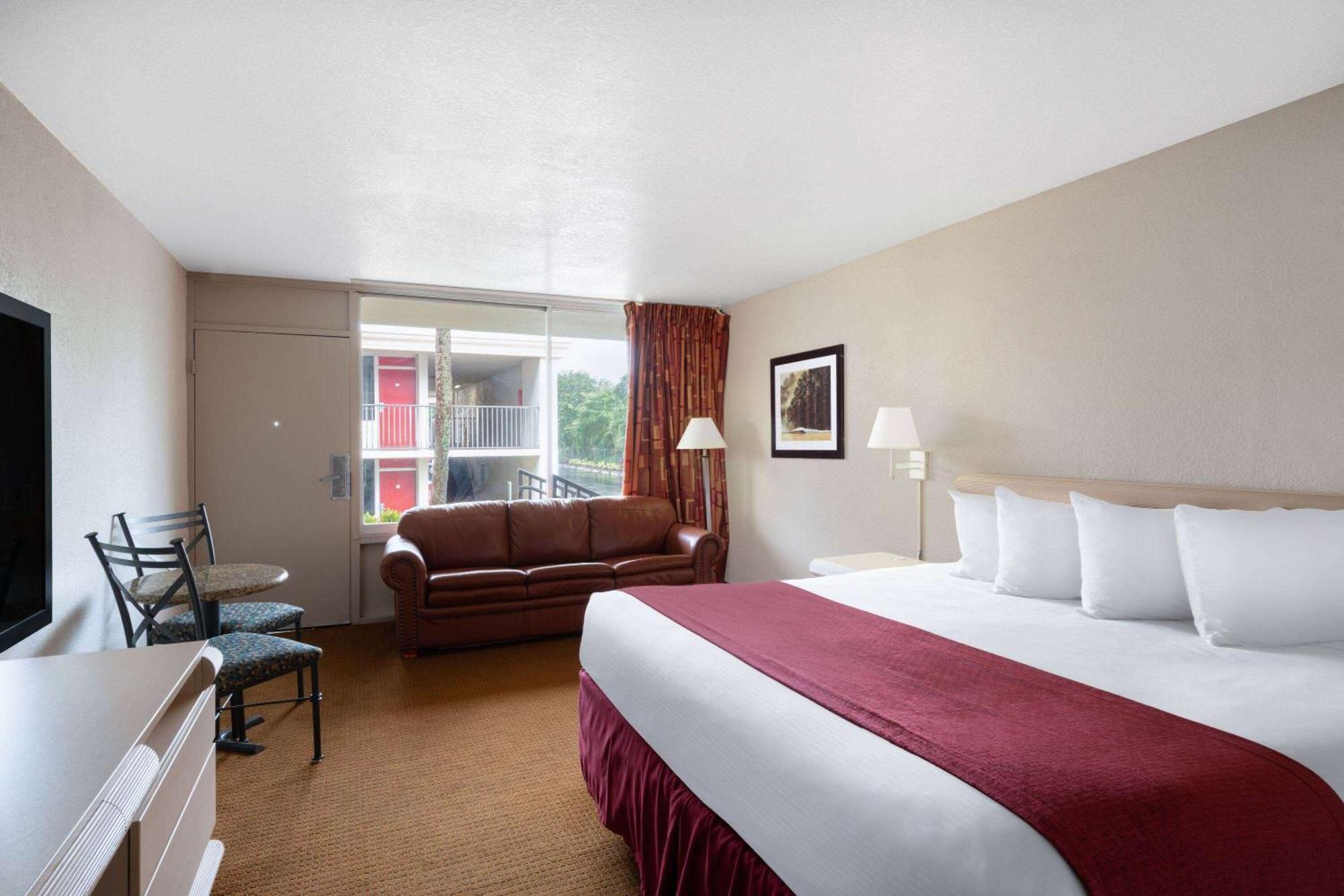 Standard King Inn Room