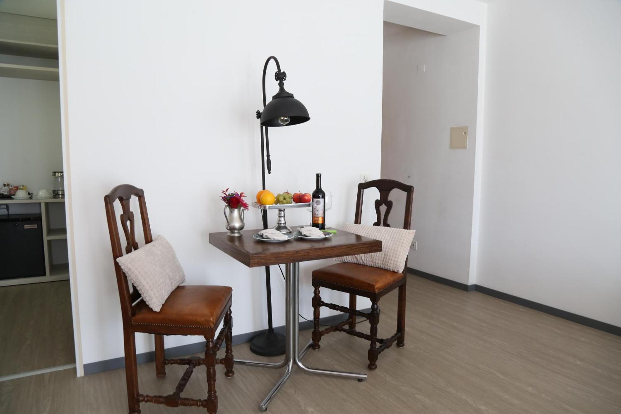 Deluxe Double Room Lake View