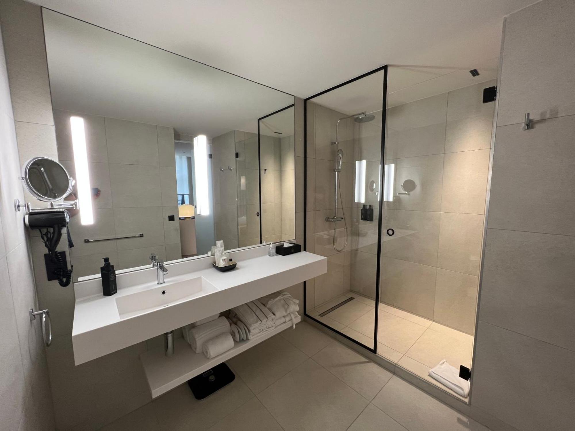Superior Triple Room,1743691513:JPEG