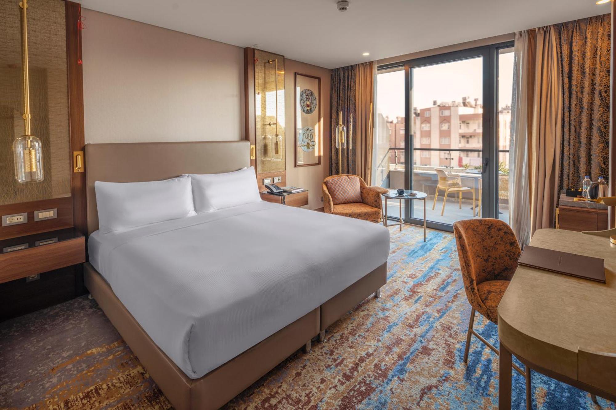 King Room - Mobility Accessible,1545916147:JPEG