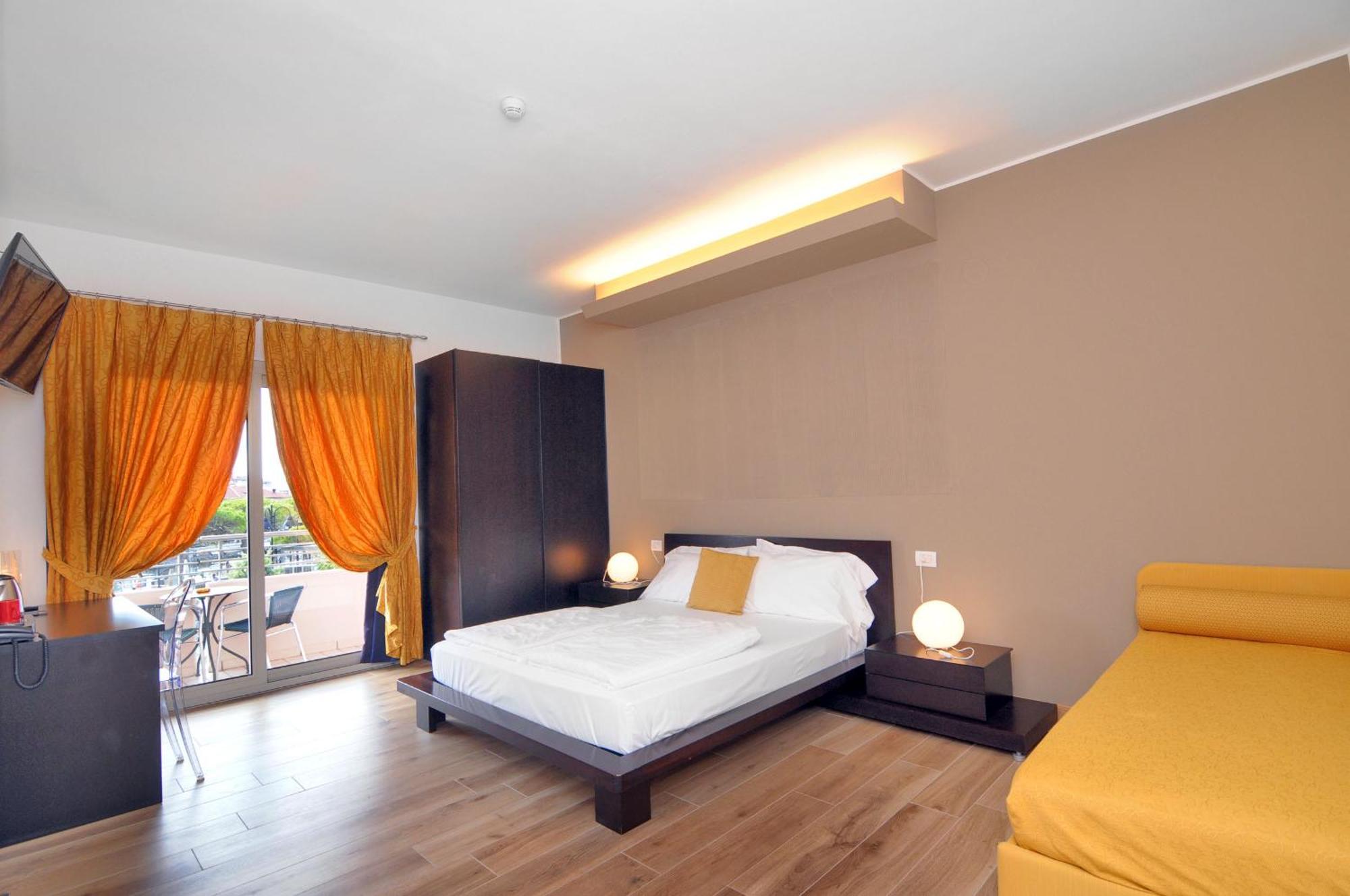 Junior Suite Balcony