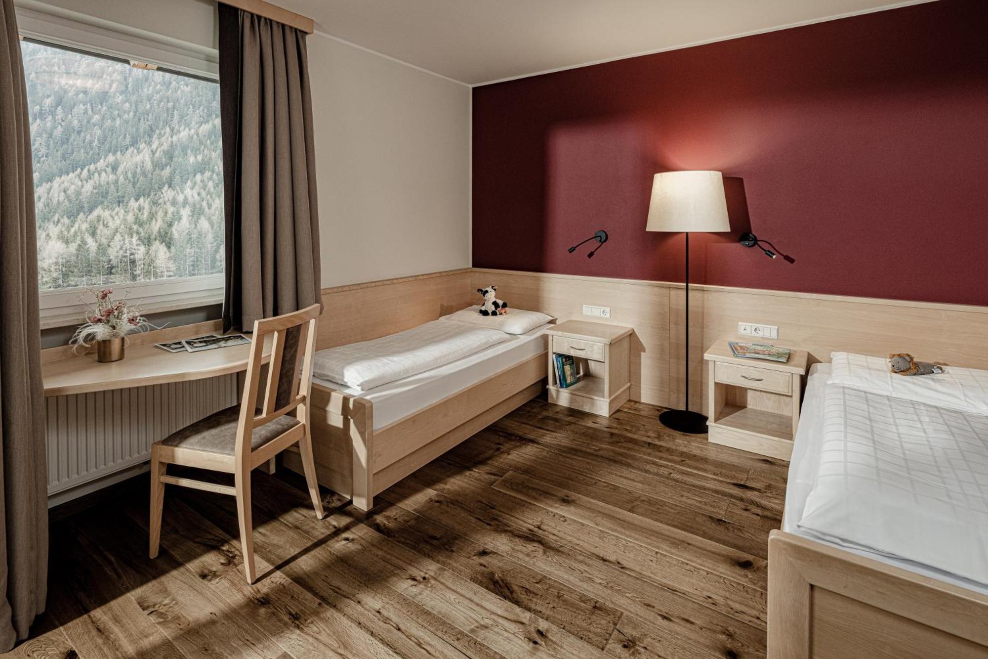 Family Suite Kitchenette