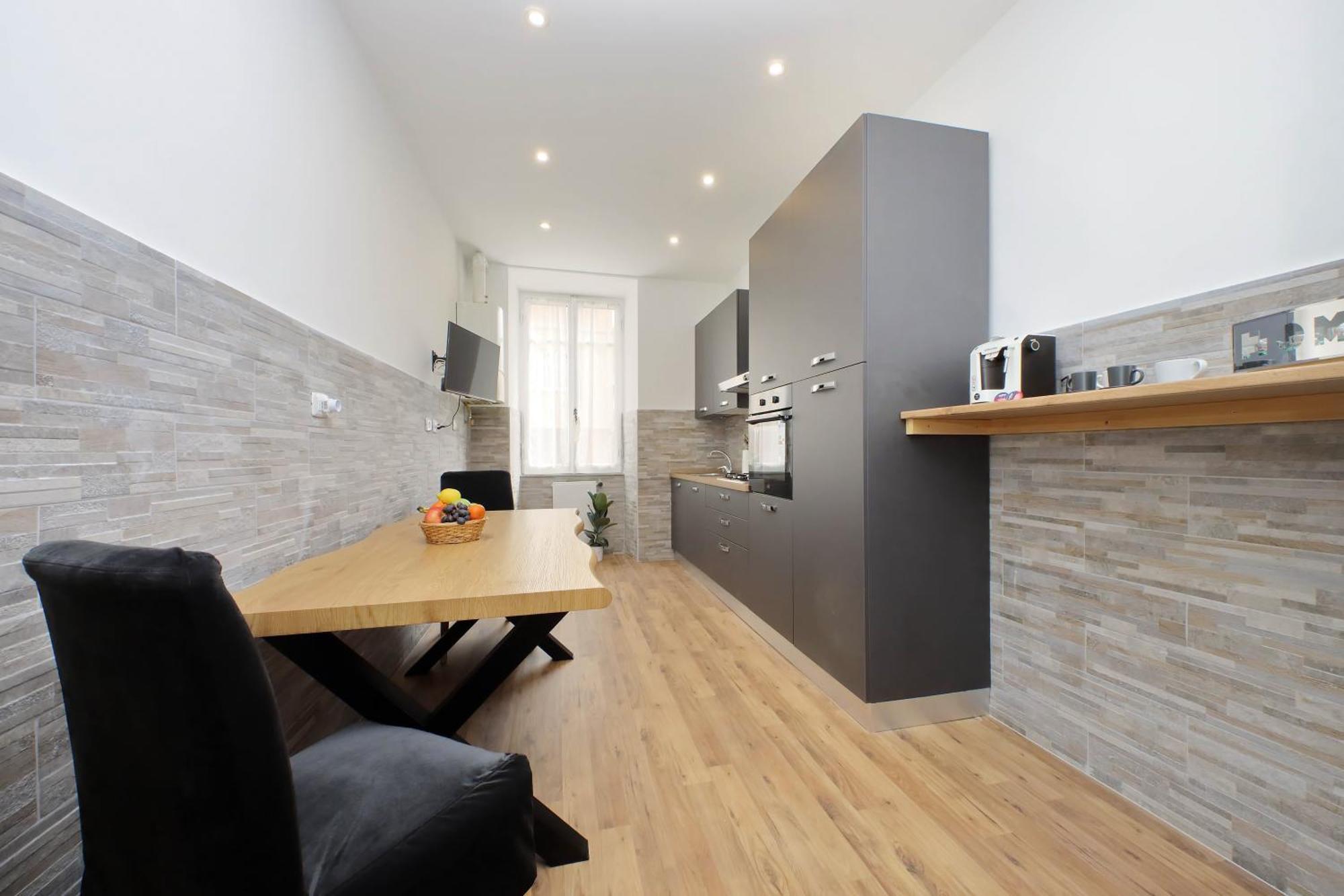 Superior Apartment