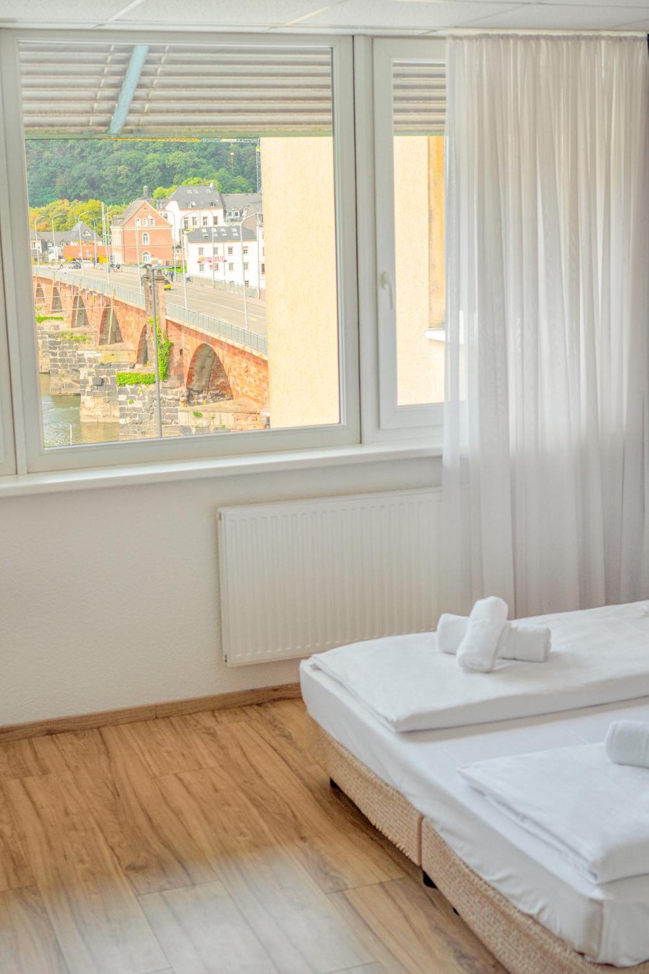 King Room Lake View