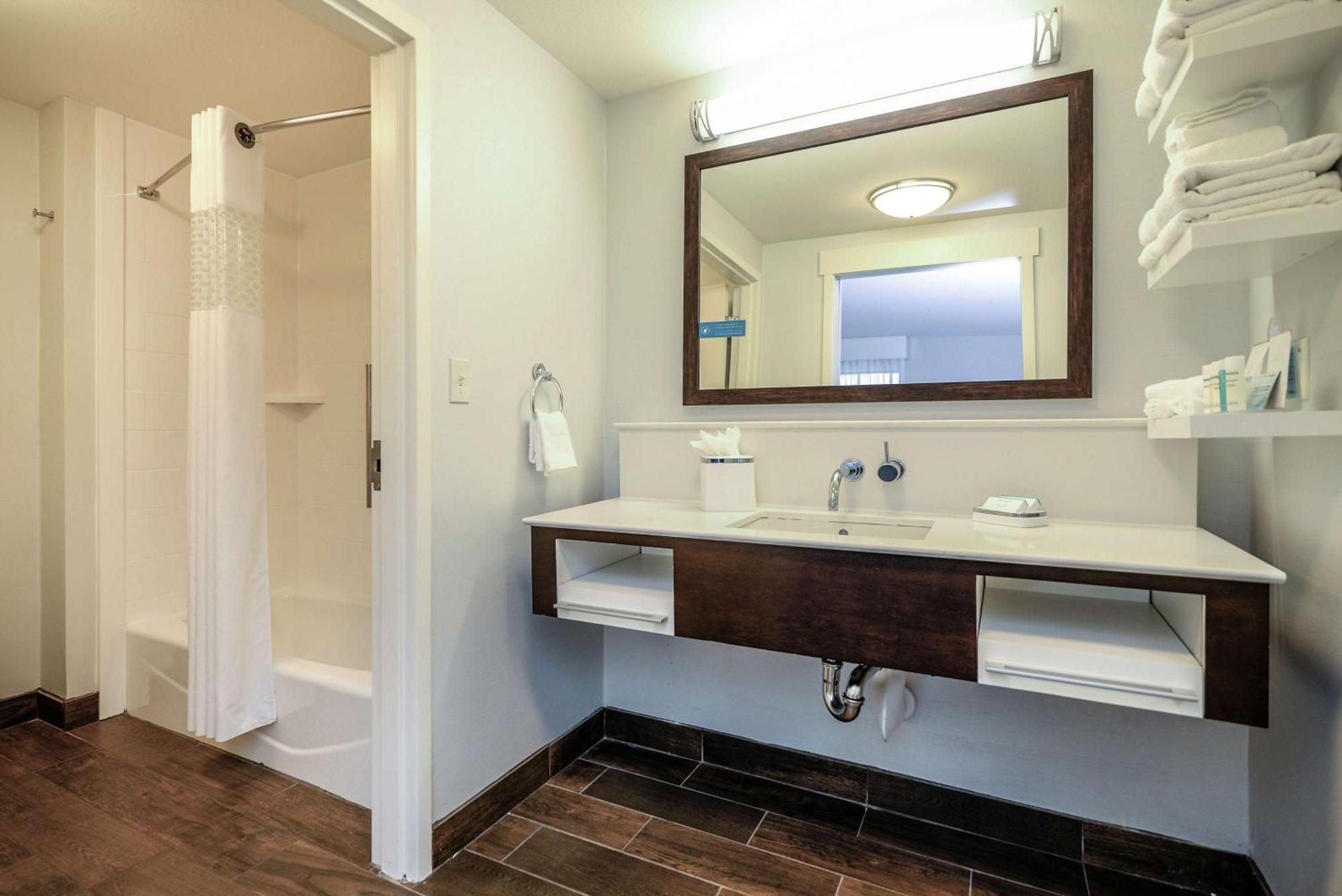 Queen Studio Suite Two Queen Beds Non-Smoking