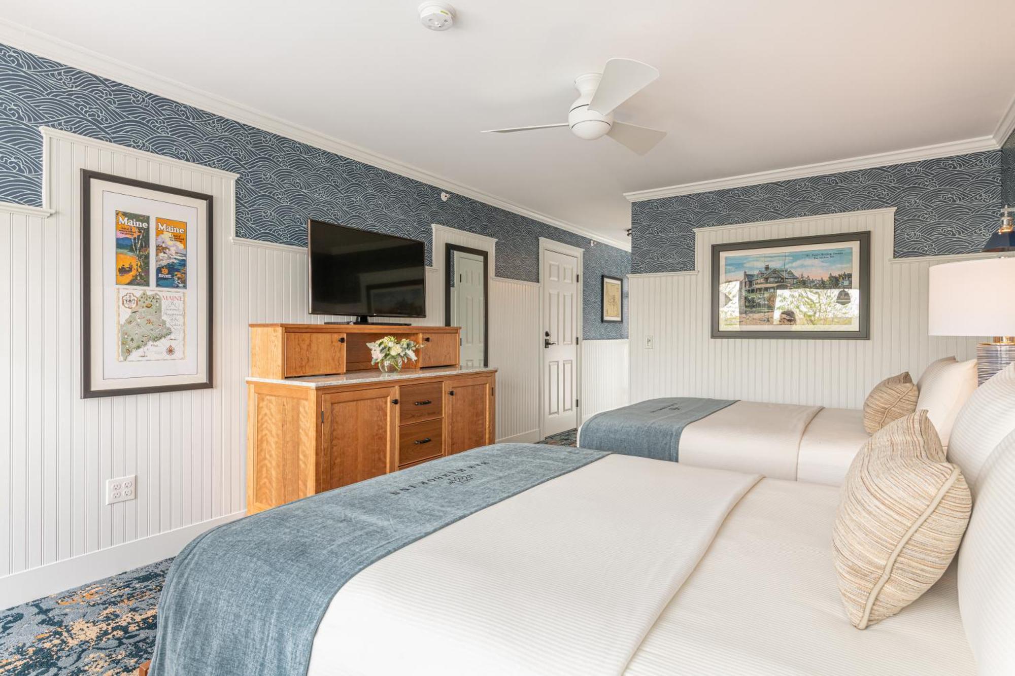 Queen Room Two Queen Beds