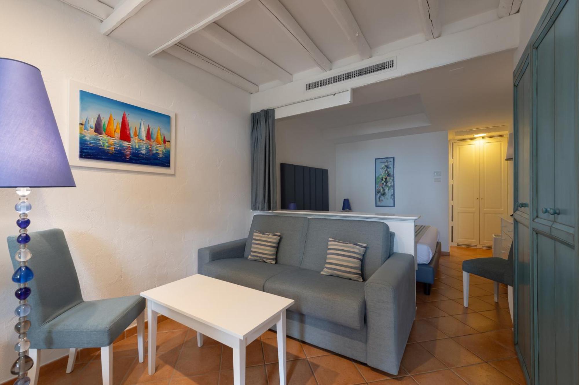 Basic Triple Room
