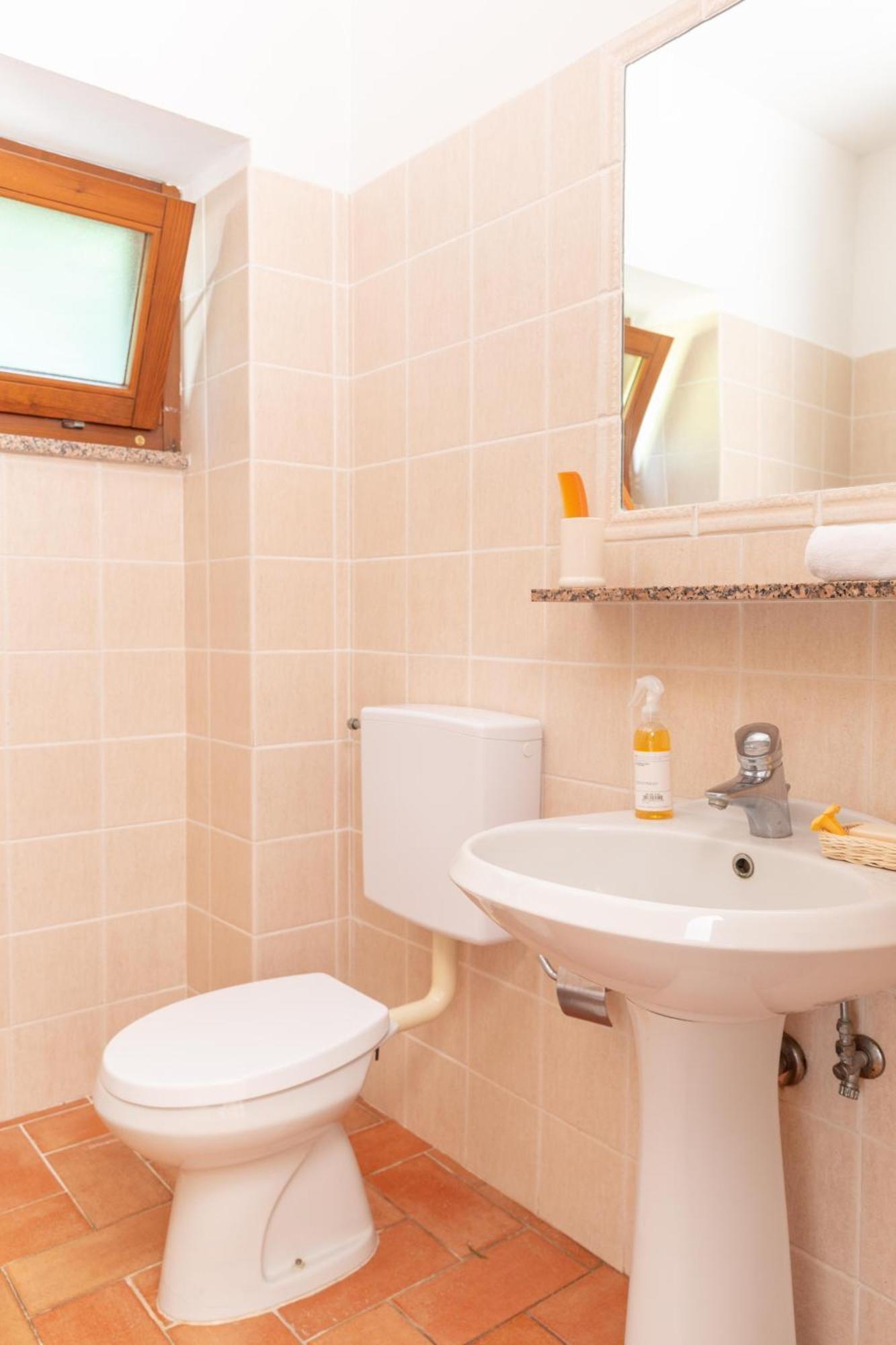 One-Bedroom Cottage,1547169568:JPEG