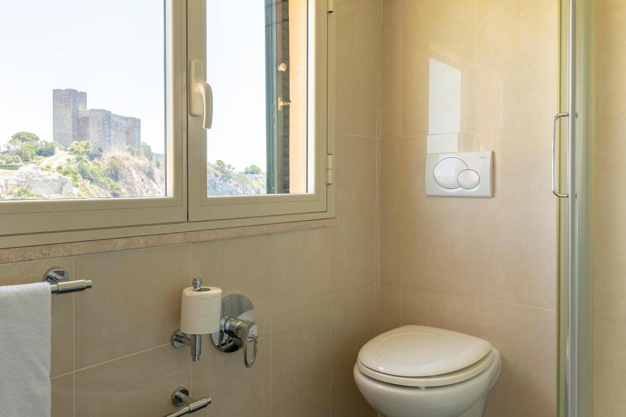 Superior Double Room,1547169856:JPEG
