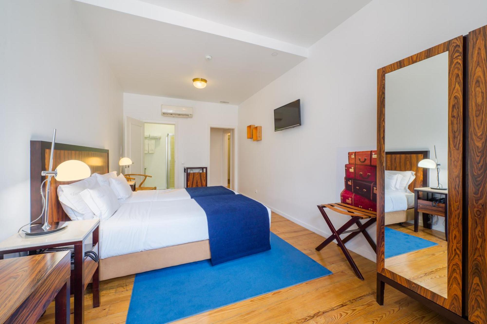 Twin Room Street View
