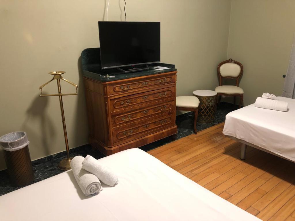 Budget Twin Room
