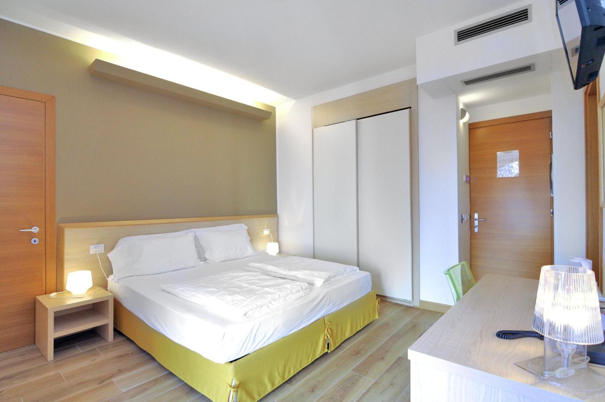 Double or Twin Room with Balcony,1547630272:JPEG